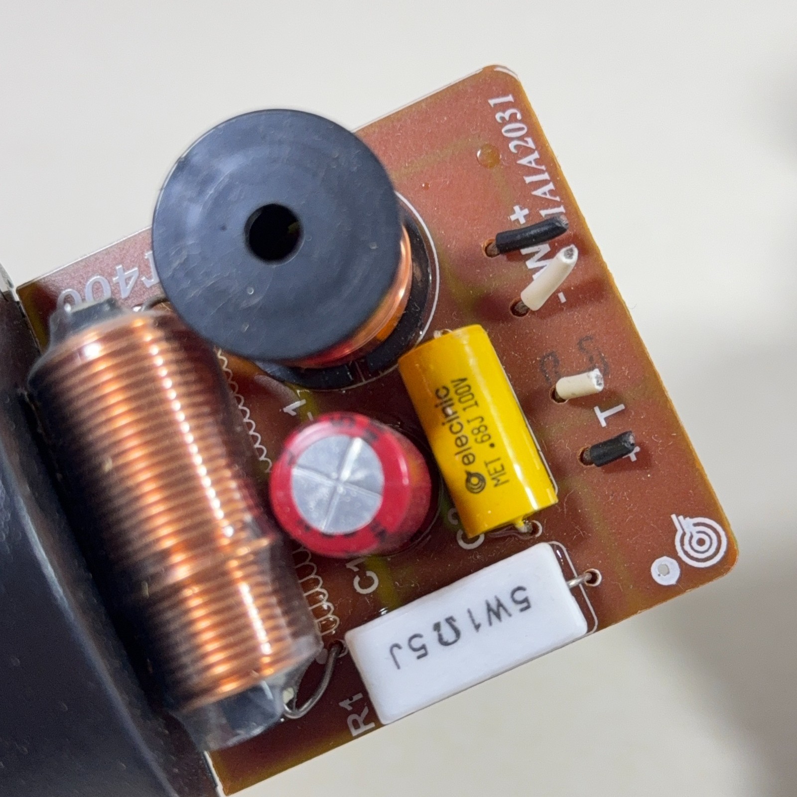 1 (Single) Polk Audio RT400 Crossover Only – Clean Working
