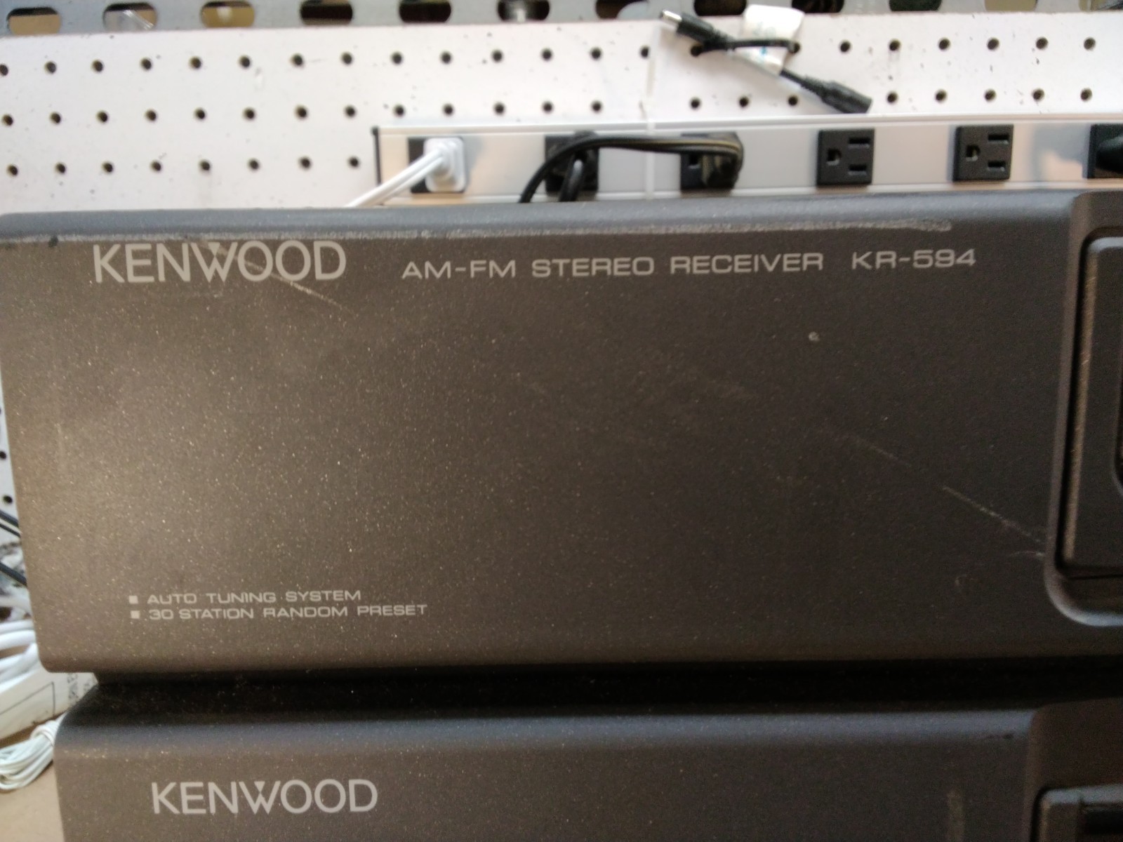 Kenwood AM-FM Stereo Receiver KR-594