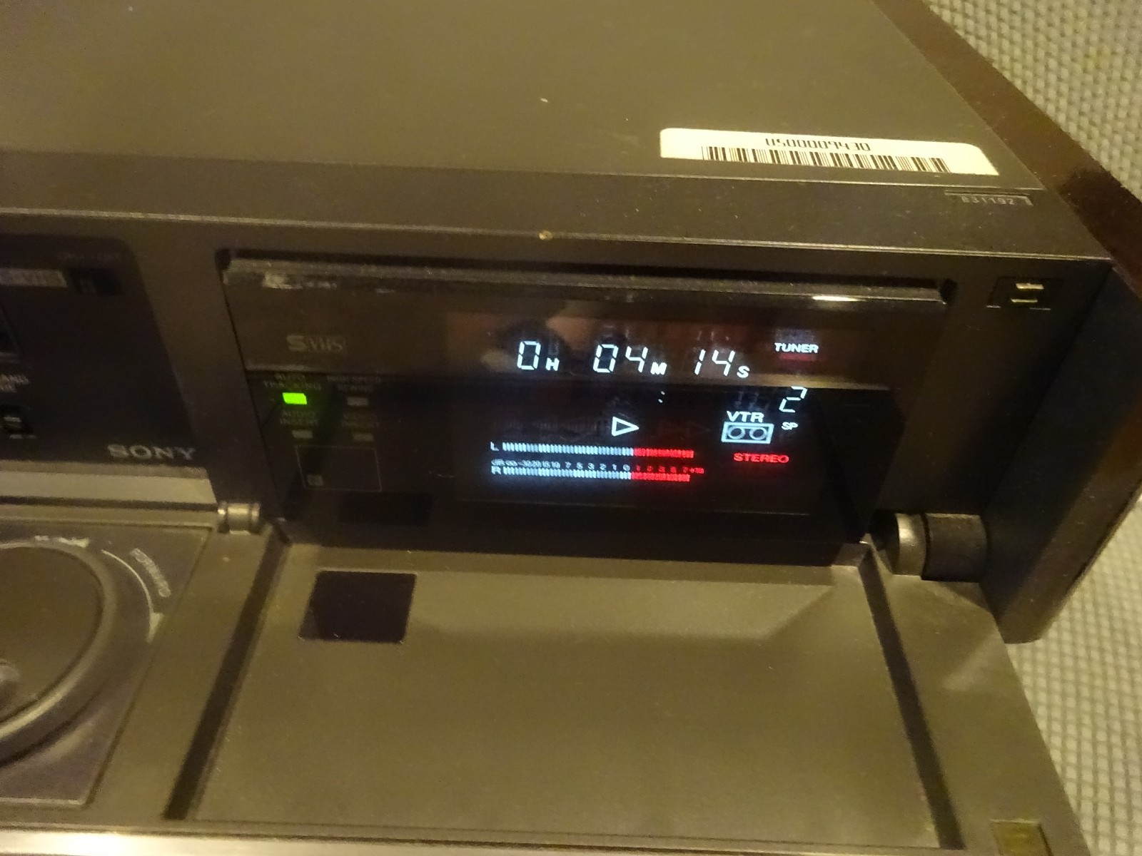 SONY SLV-R5UC HiFi Super VHS Editing VCR. SVHS. Working
