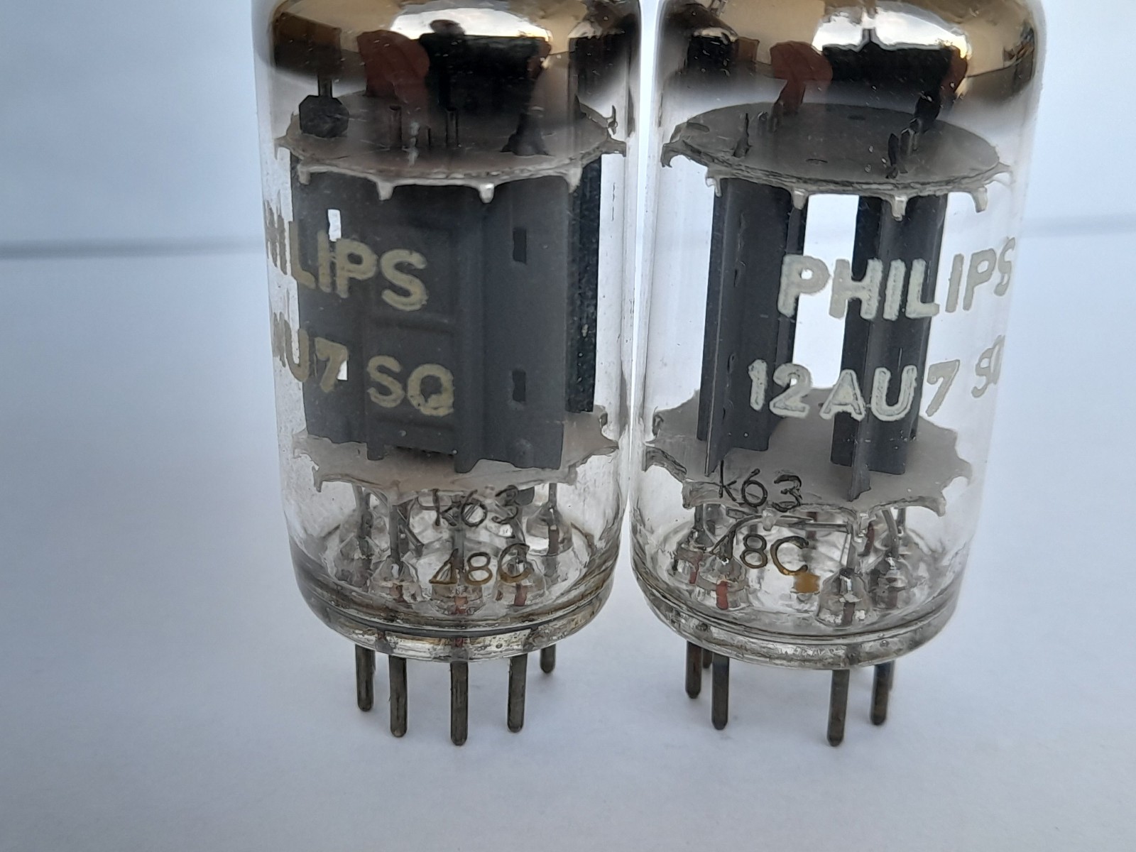 2x 12AU7 SQ ( ECC82 / E82CC / 12AU7WA ) tubes PHILIPS K63 – D foil – NOS – 1958