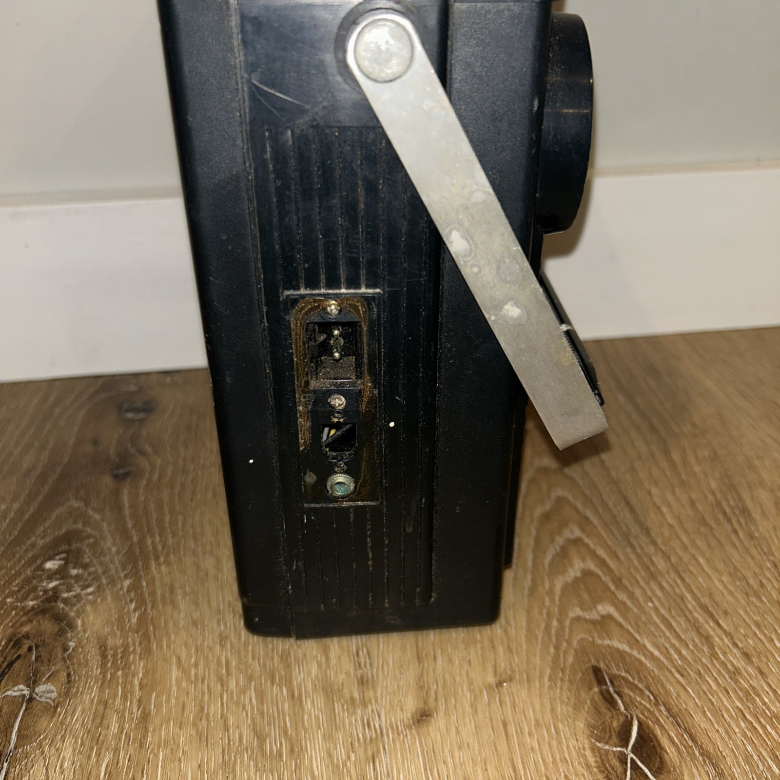 vintage “Stewart” brand portable AM/FM receiver Electric Battery (Use For Parts)