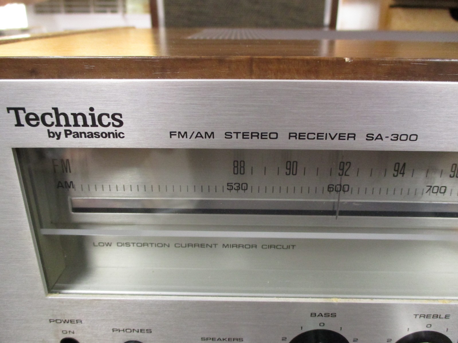 TECHNICS SA-300 VINTAGE AM/FM STEREO RECEIVER – CLEANED – TESTED LED UPGRADE