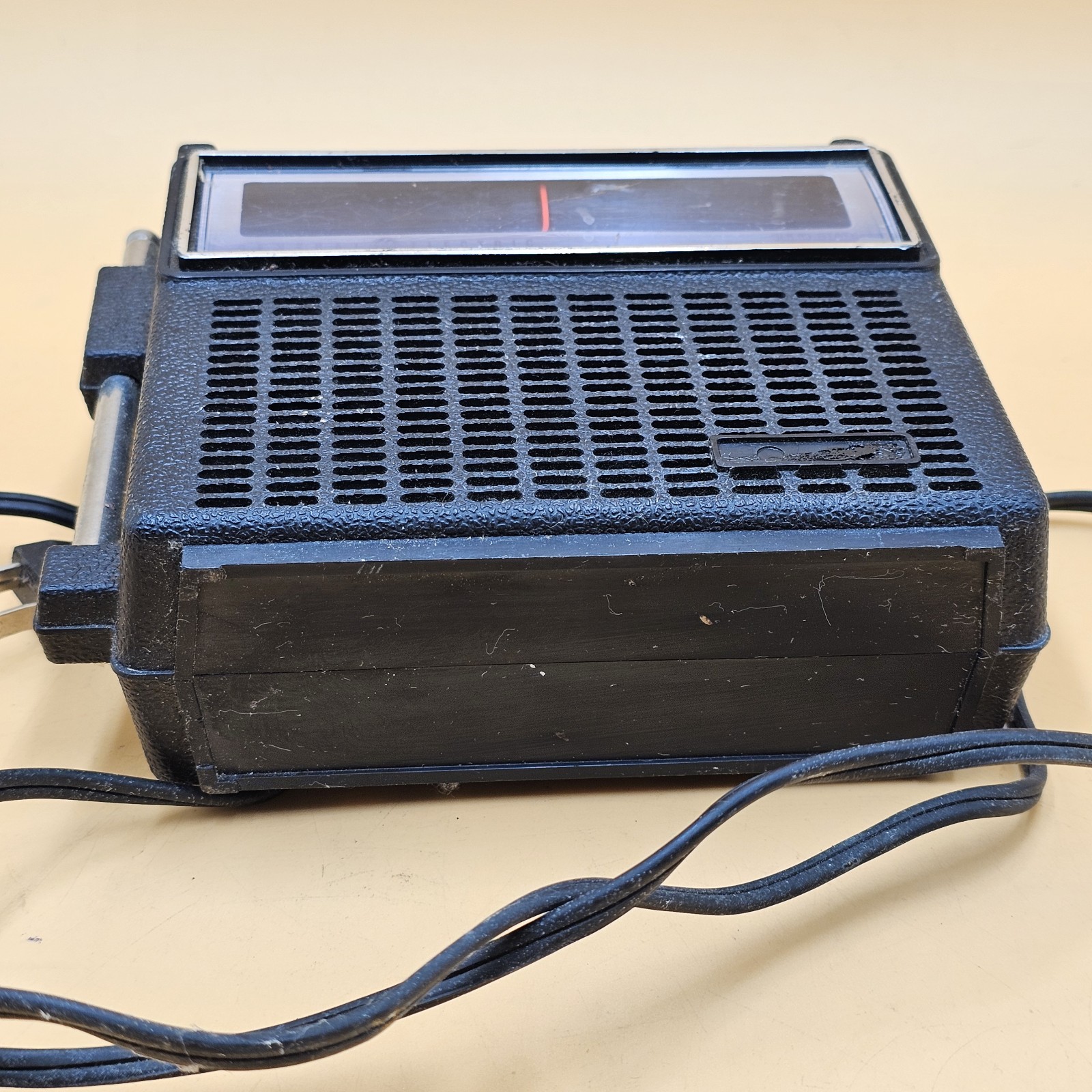 Vintage General Electric Solid State Radio Model No. 7-2810E Tested Works Great