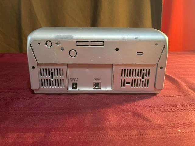 Audiovox VBP2000 Portable VHS Player 5” LCD Screen VCP Combo w/ Bag & Cords
