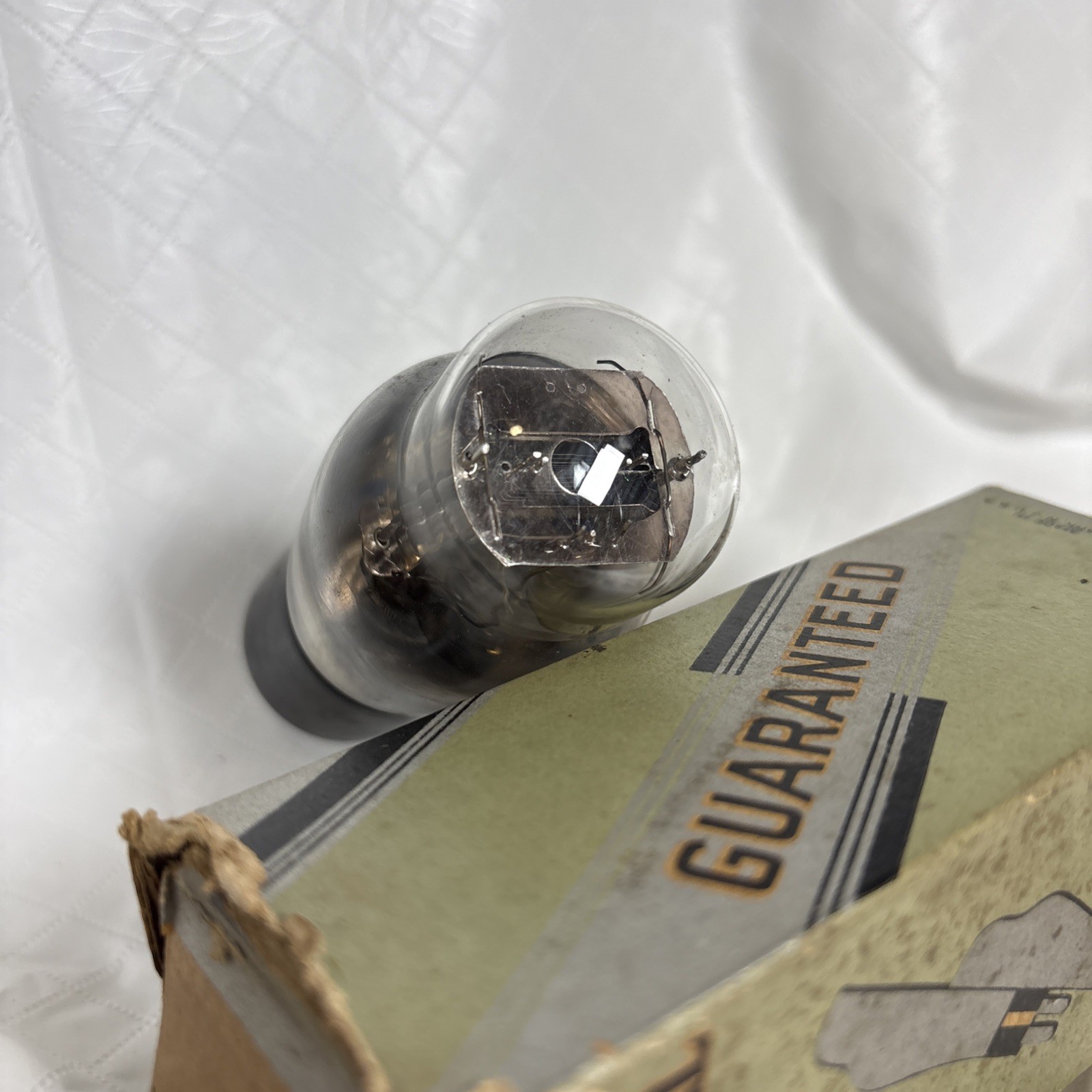 VINTAGE NATIONAL UNION TYPE 49 DUAL GRID AMPLIFIER TUBE,OLD BATTERY RADIOS