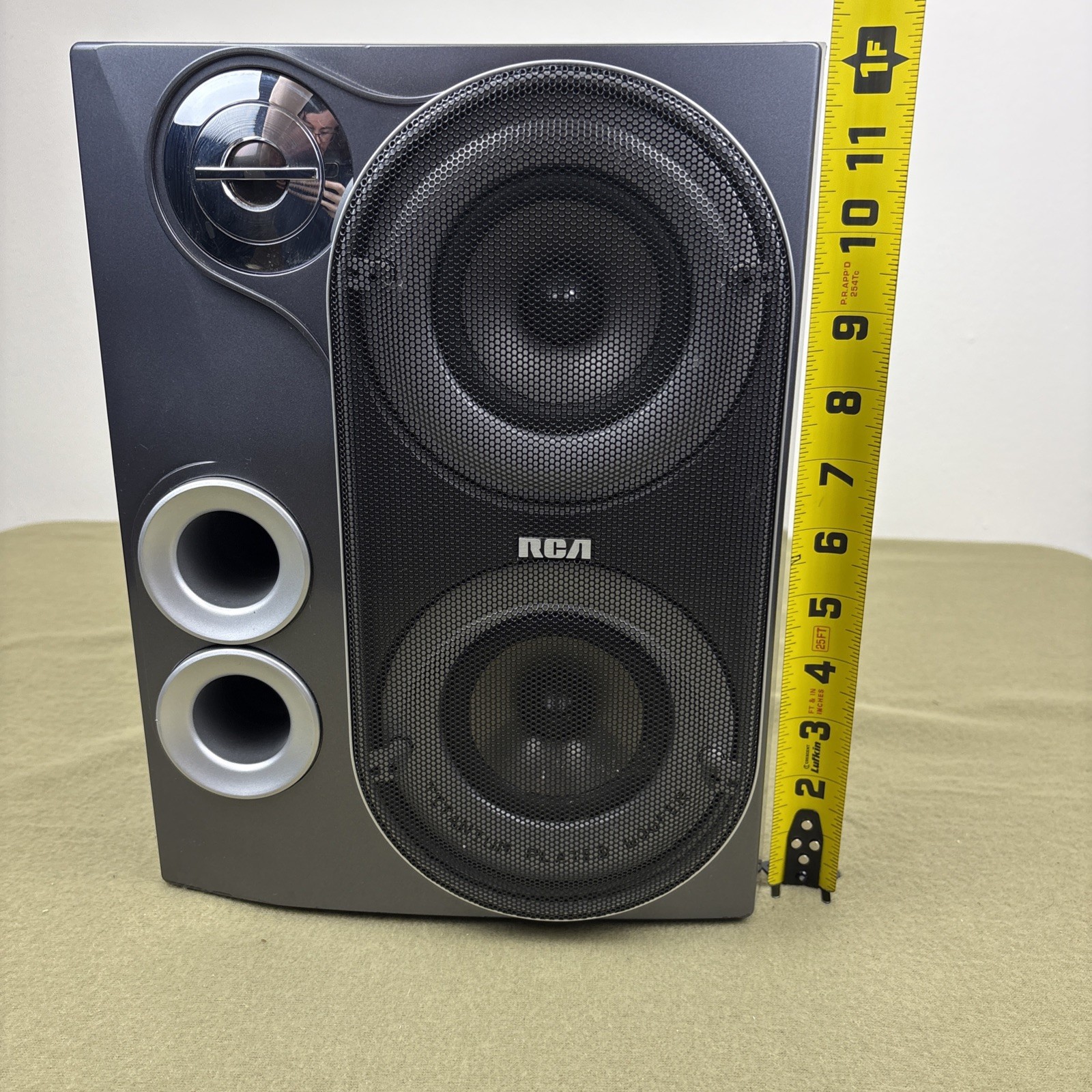 Pair of RCA RS2625 Bookshelf Stereo Speakers – Tested & Working