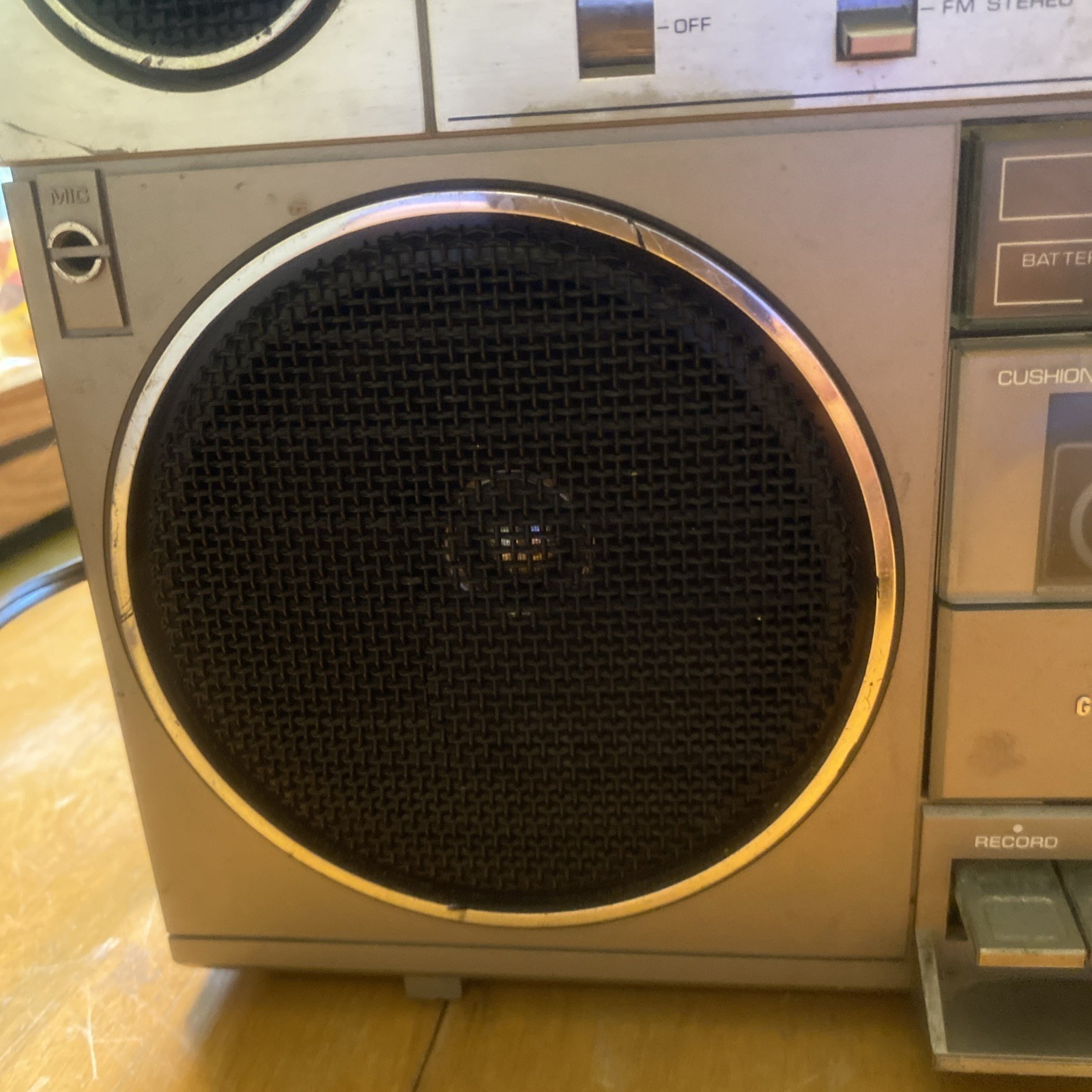 Vtg General Electric GE Boombox AM/FM RADIO 3-5257A Working/Non-working Cassette