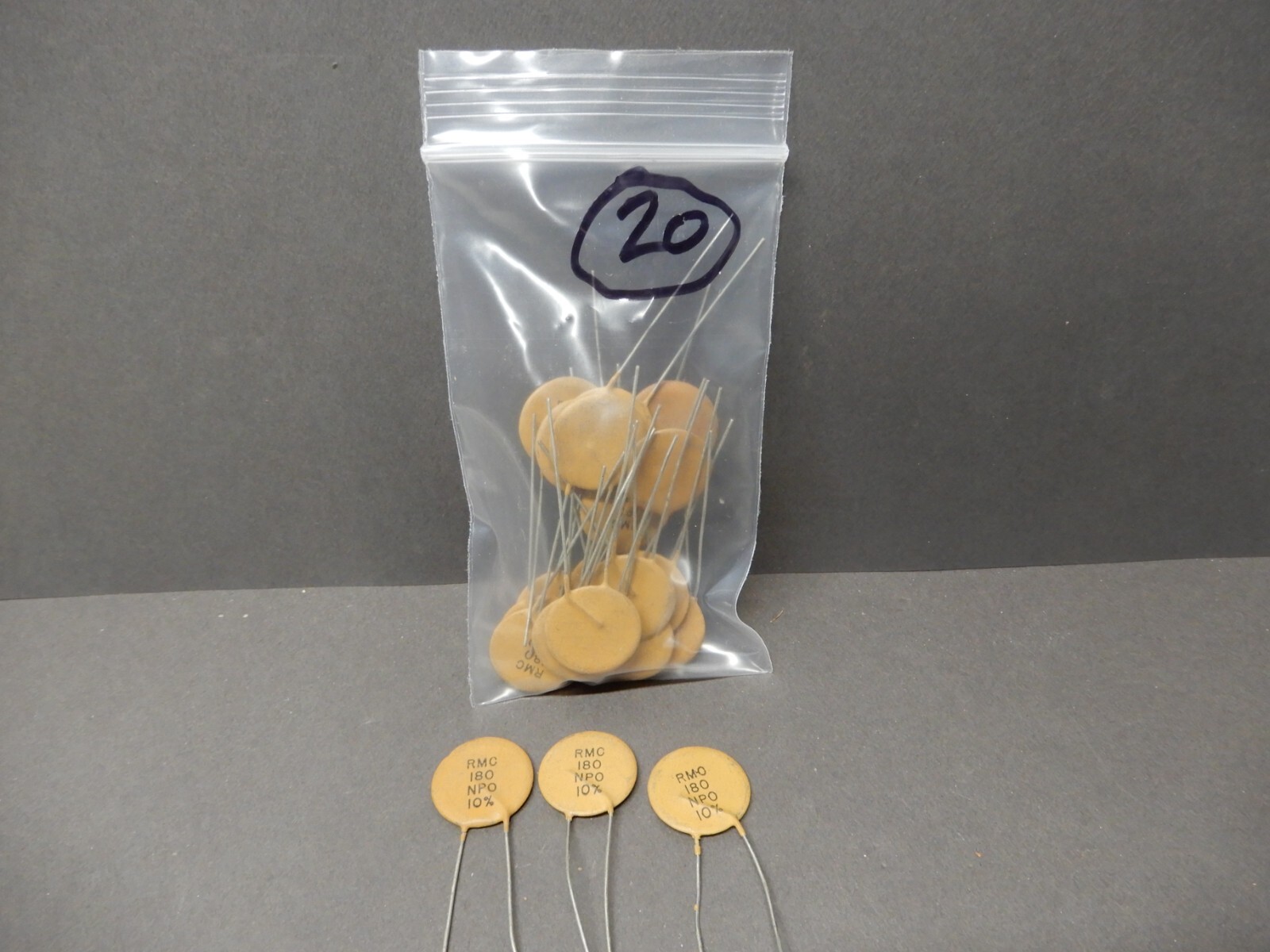 RMC 180pf Ceramic Disc Capacitor 0.9″ Diameter Qty 20 NOS Unknown Voltage