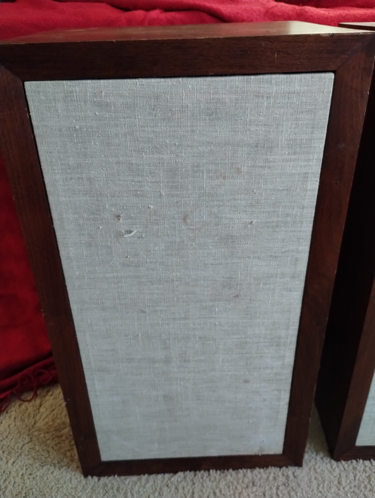 Acoustic Research AR-3a Vintage Speakers, oiled walnut finish, good condition