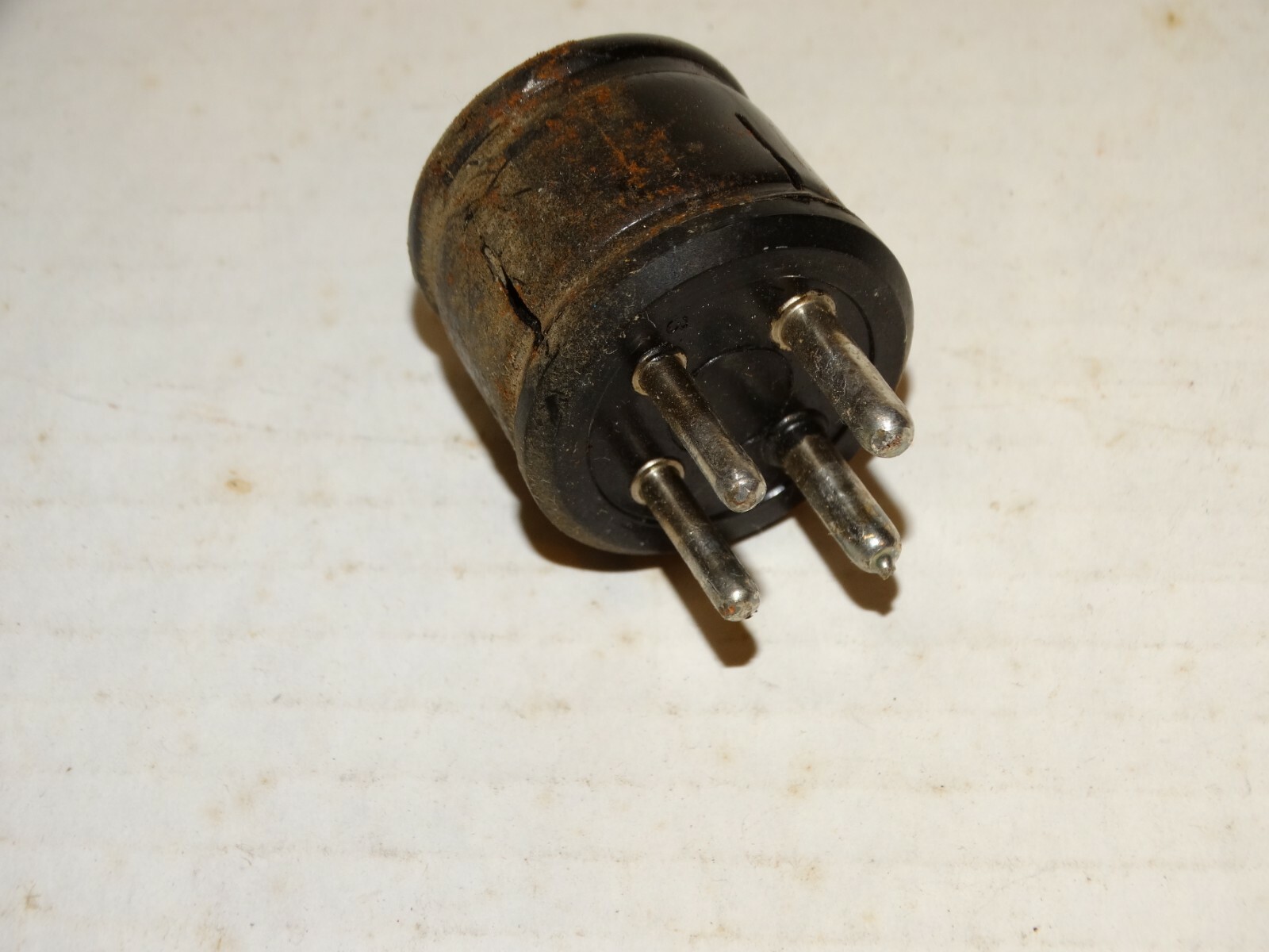 1-Vintage Male Cable Mount Amphenol Plug 4-pin, Leslie Hammond*