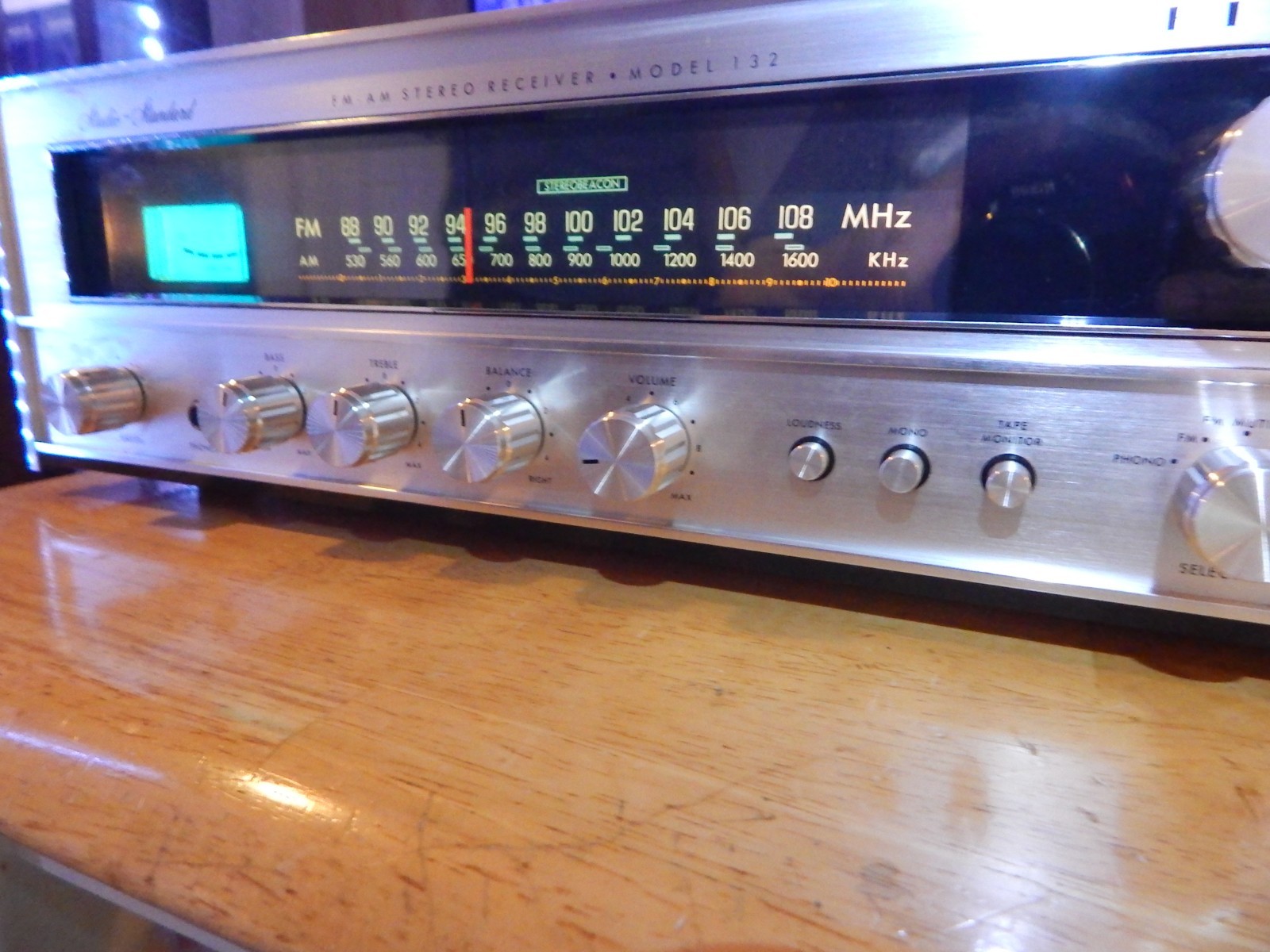 Fisher Model 132 Stereo Receiver