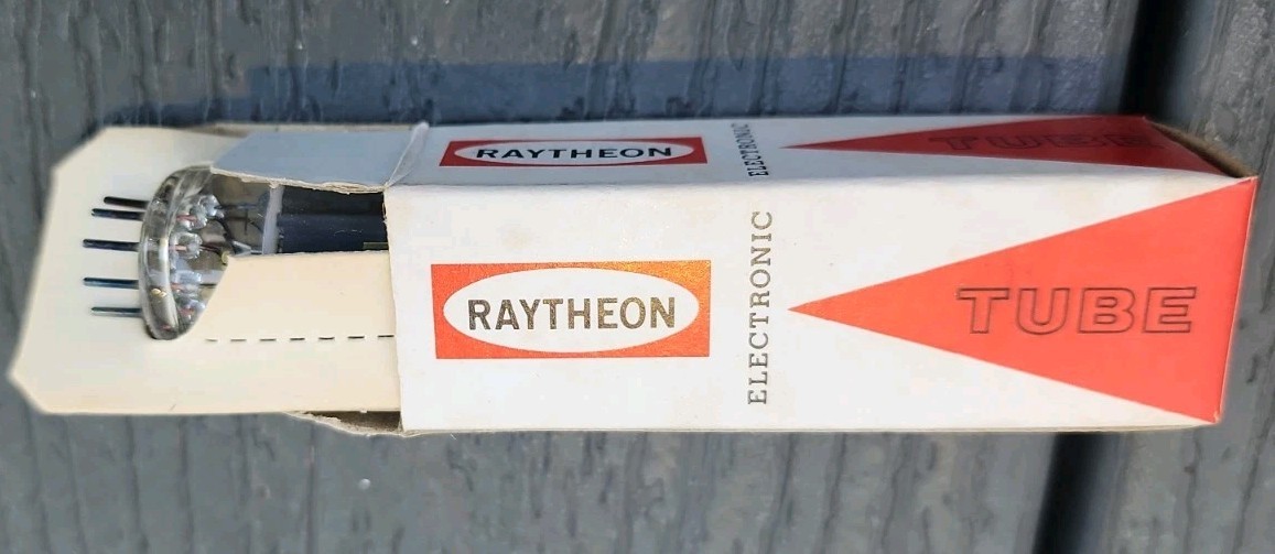 Raytheon 12AX7A Japan Audio Tube NOS – Tested New Strong 1974 Date Code
