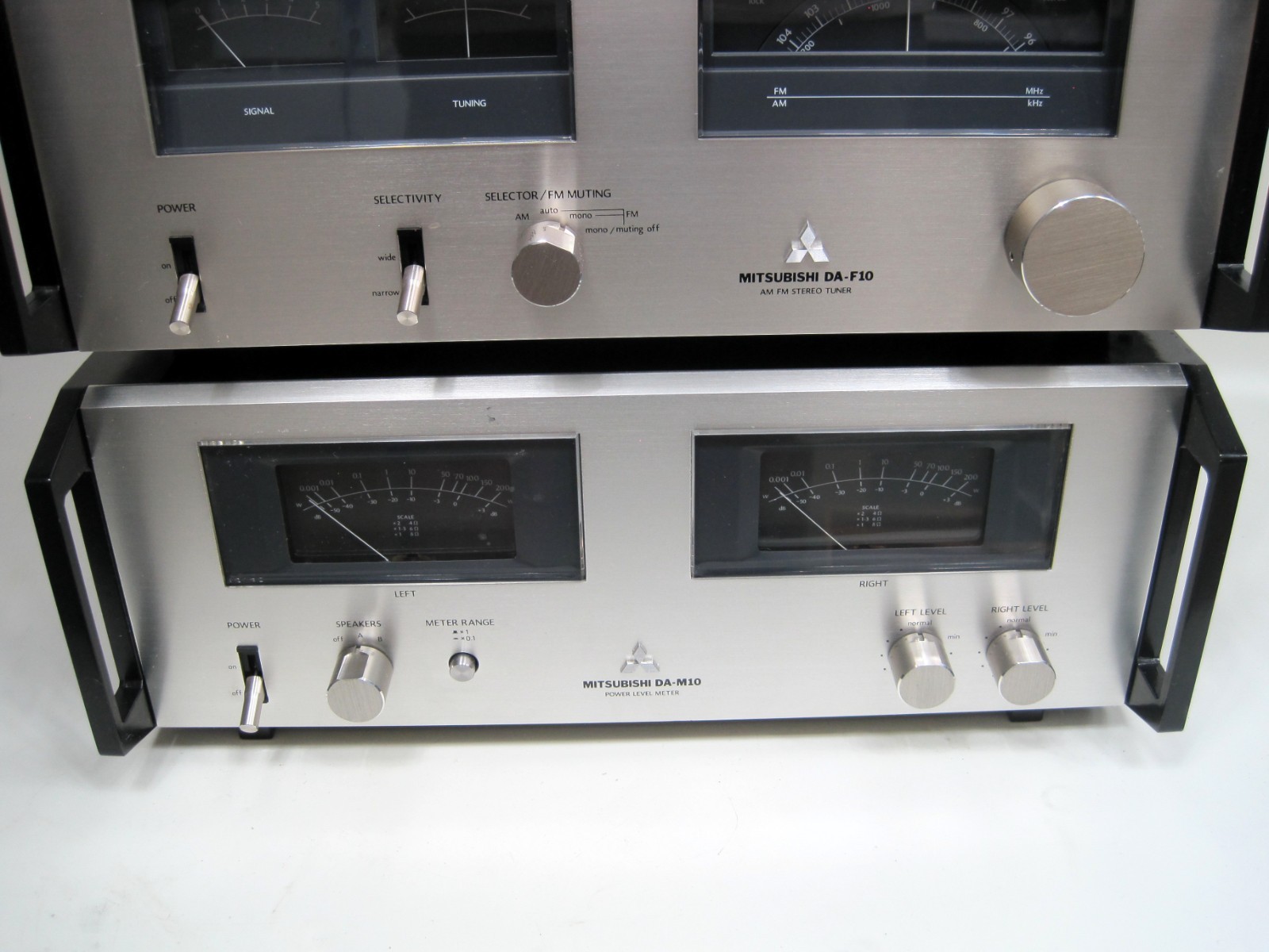 Mitsubishi DA-F10 DA-P10 DA-M10 DA-A15 Vintage Amplifier Preamplifier Tuner