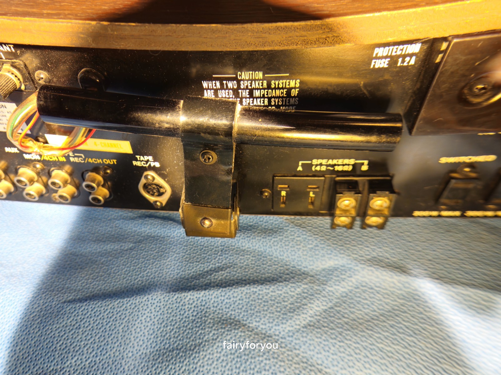 Vintage Pioneer SX-424 Stereo Receiver, Analog Sound, FM and MW (AM) and Phono.