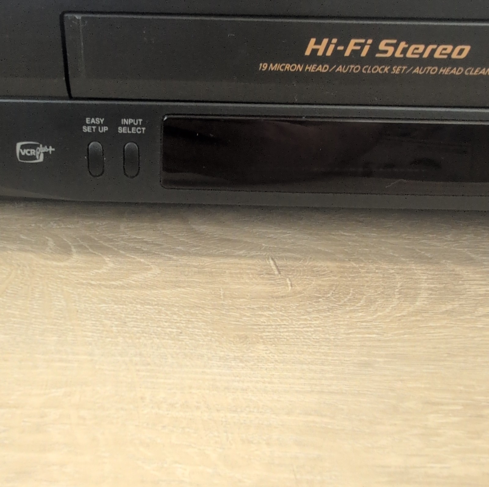 Sony SLV-N71 VCR 4 Head Hi-Fi Stereo VHS Player Recorder w/Remote Tested