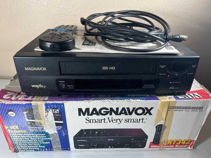 Magnavox VCR Plus+ 4 Head VHS Player VRT342AT23 Tested Working with Remote