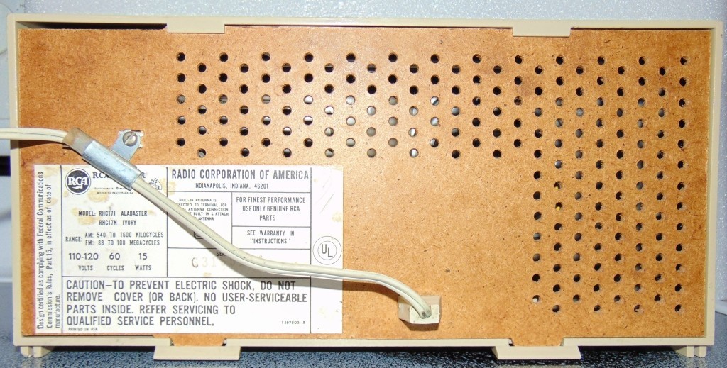 NICE Vintage RCA RHC17J AM/FM Radio – Working Good