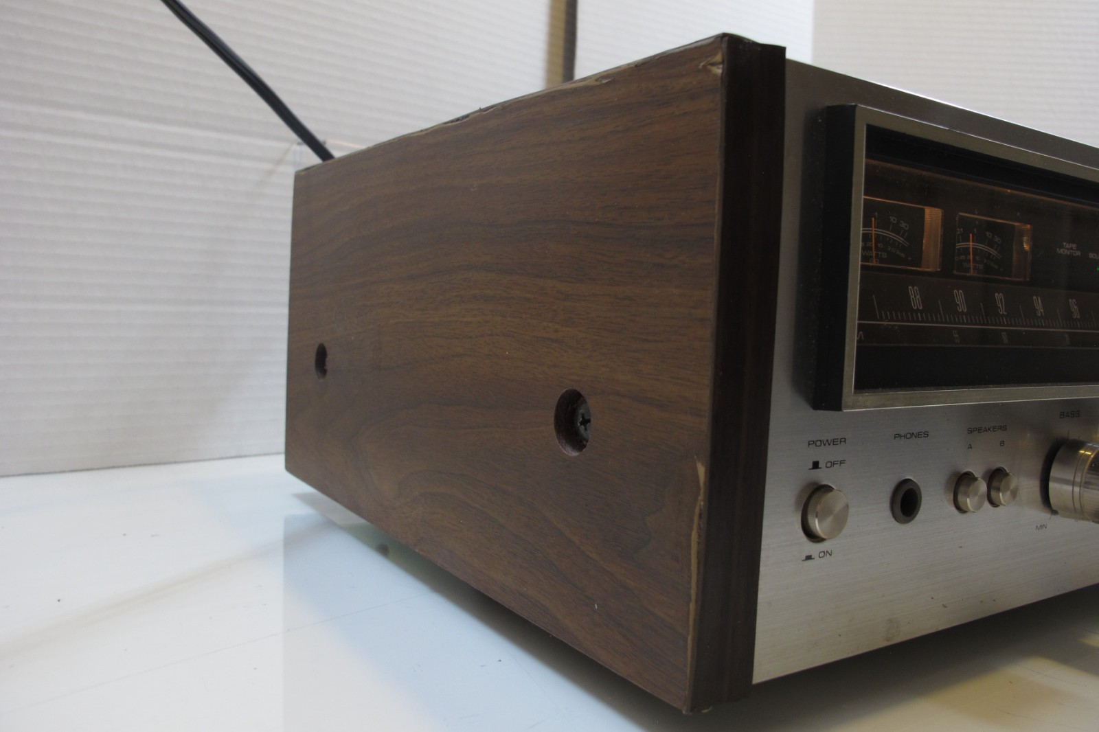 Pioneer SX-690 Stereo Receiver Amplifier AM/FM Tuner Phono Inputs Vintage 1970’s