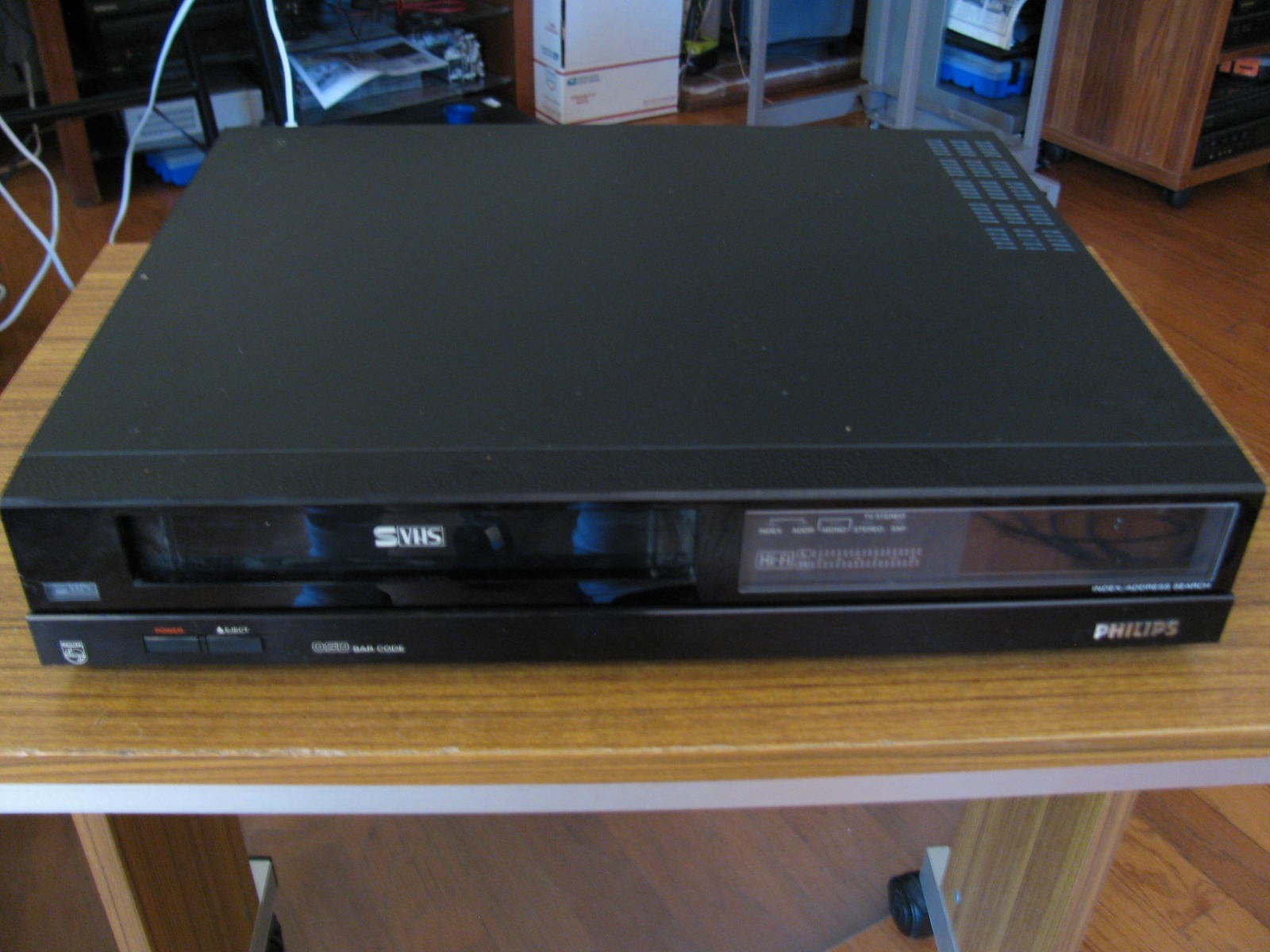 Philips (Panasonic) VPH733TS01 Super SVHS VCR Tested Great Working NO REMOTE