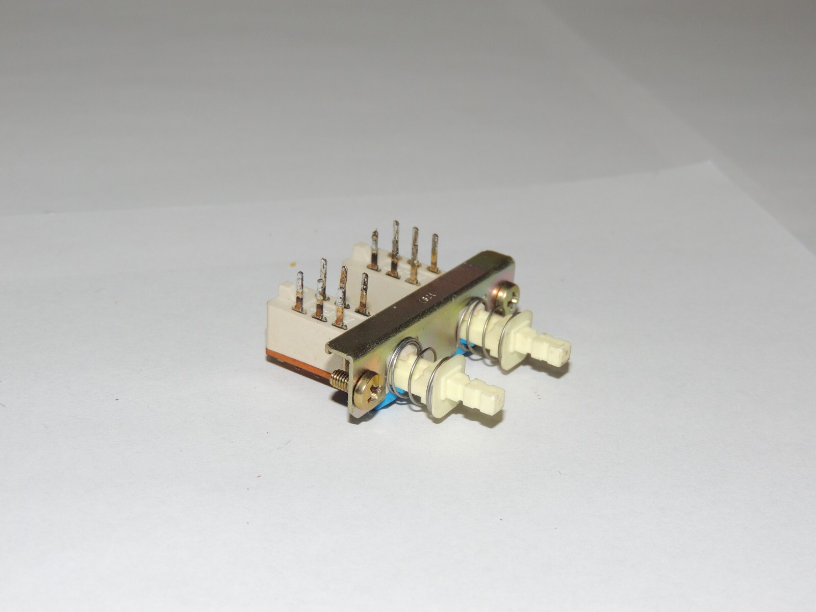 Marantz PM 750 DC Speaker Push Switch SPO2020520