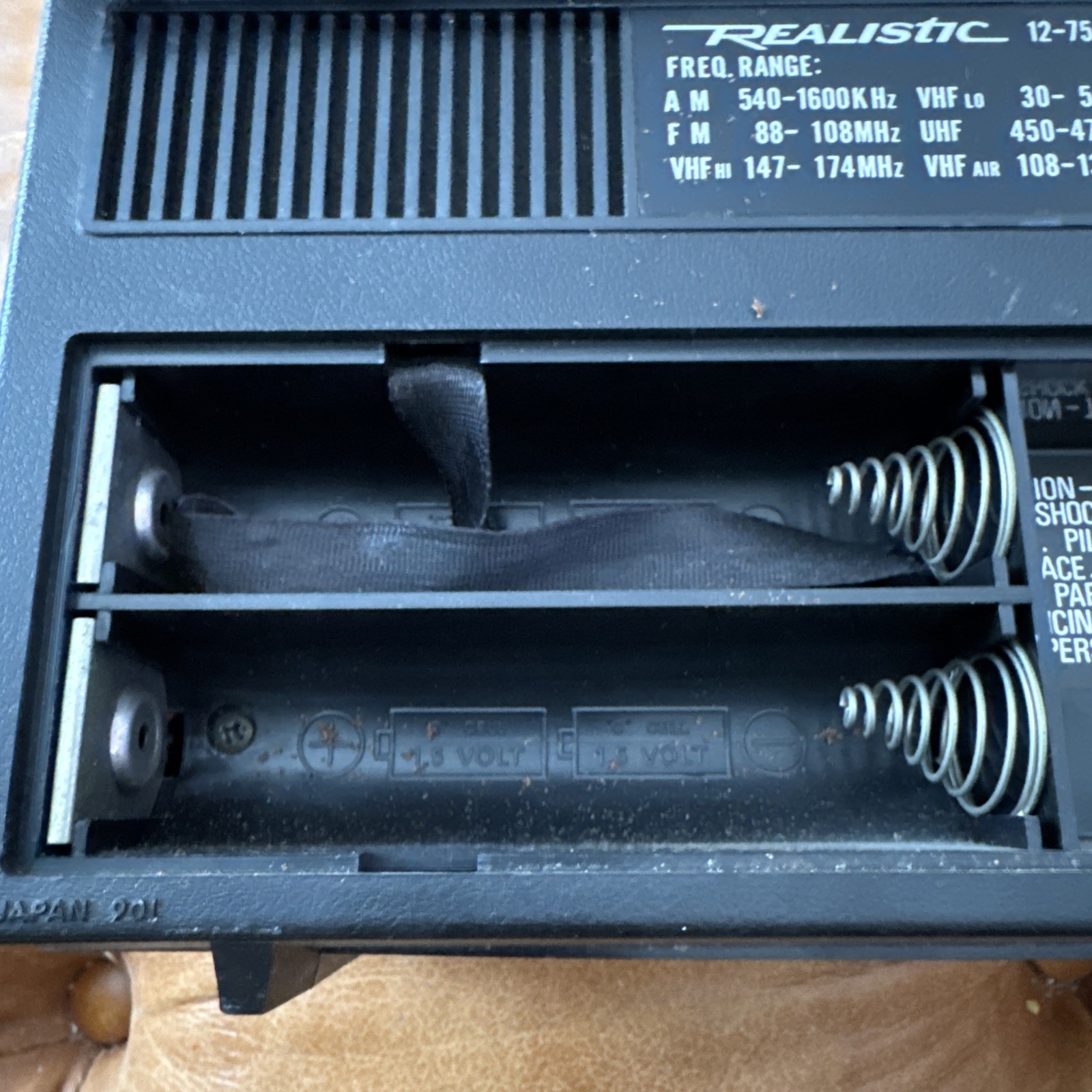 Realistic Patrolman-6 Multi-Band Radio AC/Battery Squelch Headphone 12-756