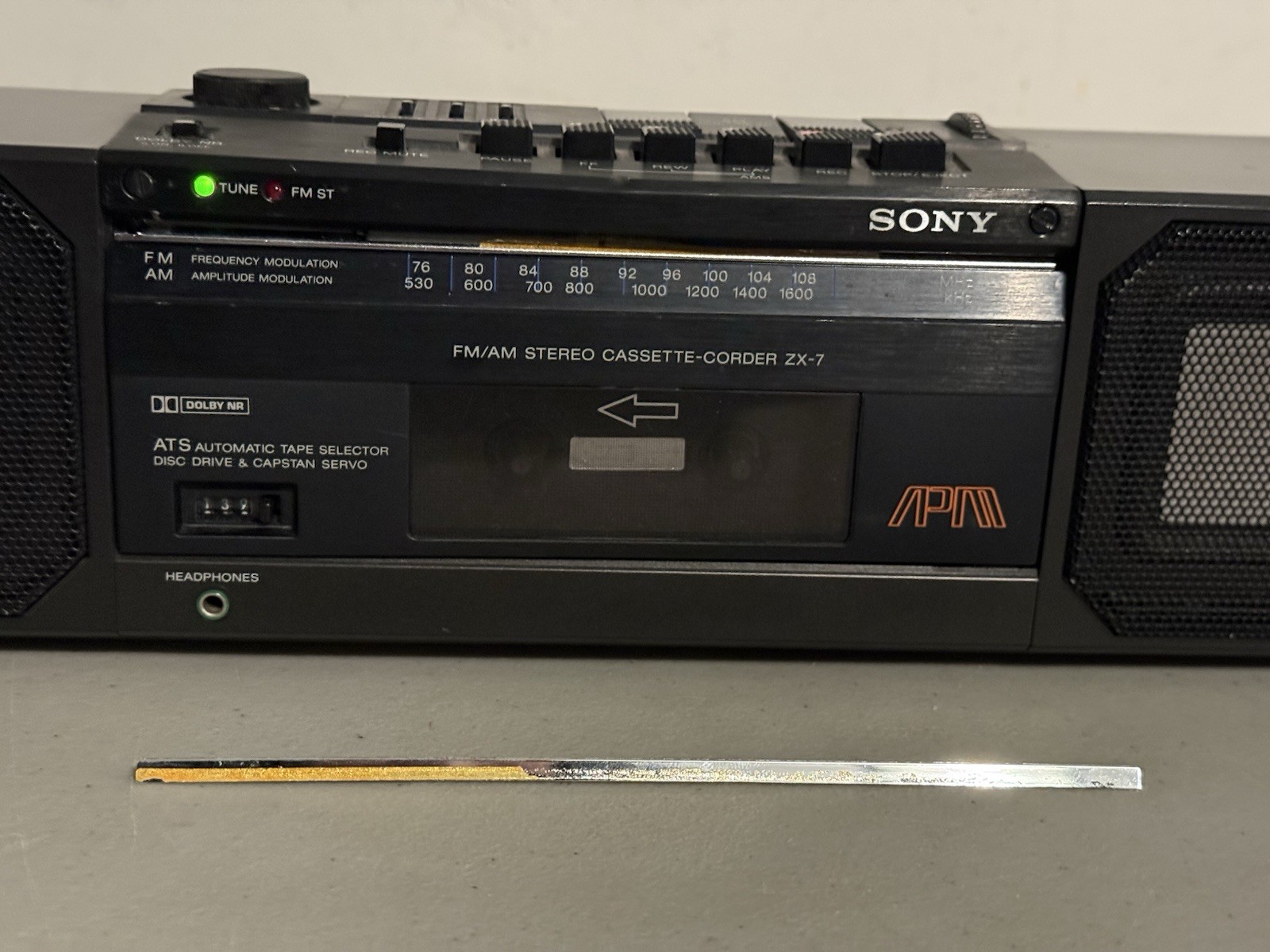 Vintage Sony AM FM Stereo Cassette-Corder 2 Bands Model ZX-7 “AS IS READ”