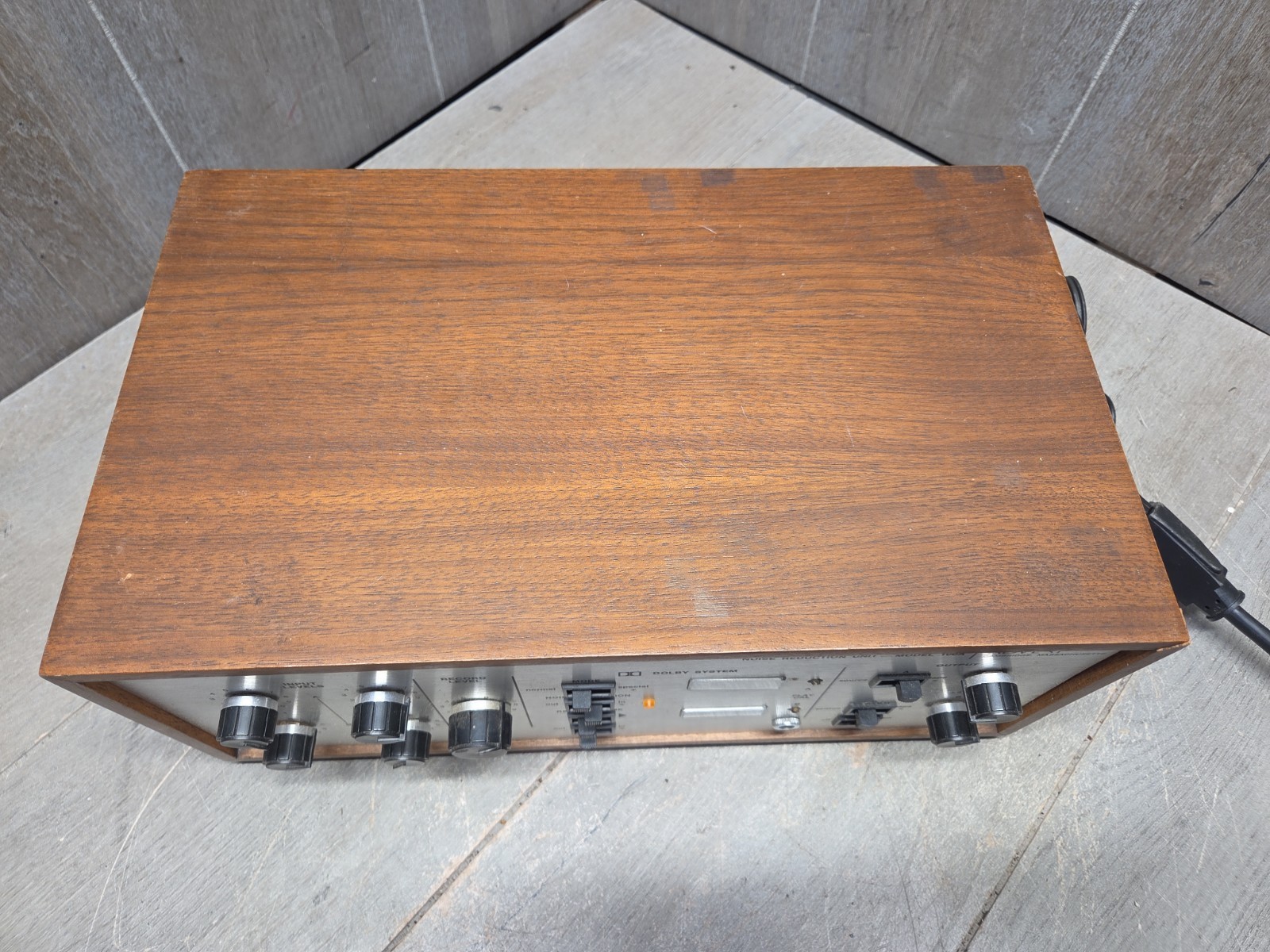 Advent Model 100A Dolby Noise Reduction