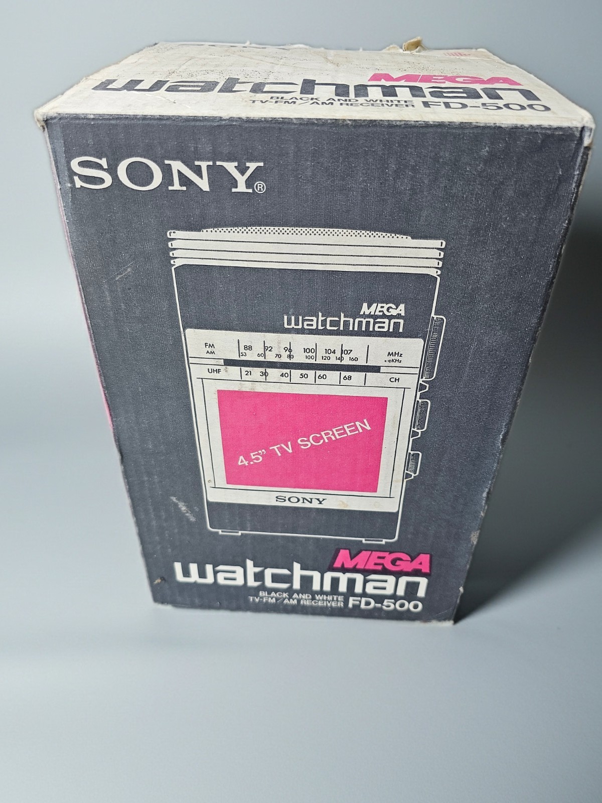 Sony Mega Watchman FD-500 Black & White Portable TV AM/FM Receiver Vintage Works