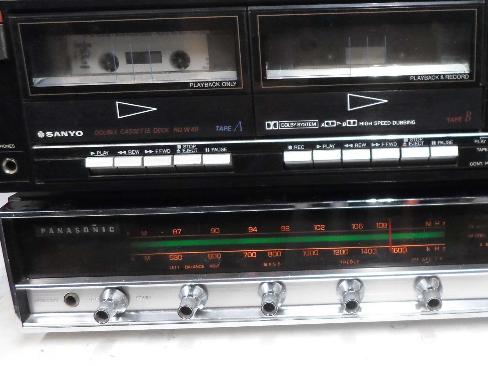 VTG Panasonic RE-7670 FM-AM Stereo Receiver & Sanyo Cassette RD-W49 “SEE VIDEO”