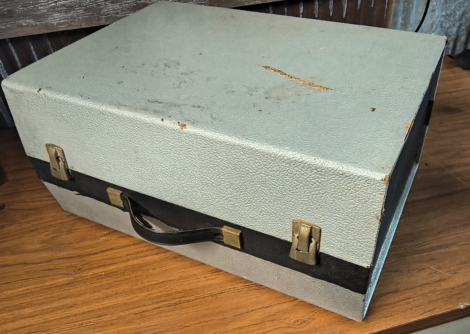 Sears Silvertone 6260 Portable Suitcase Record Player Turntable – Works/Read