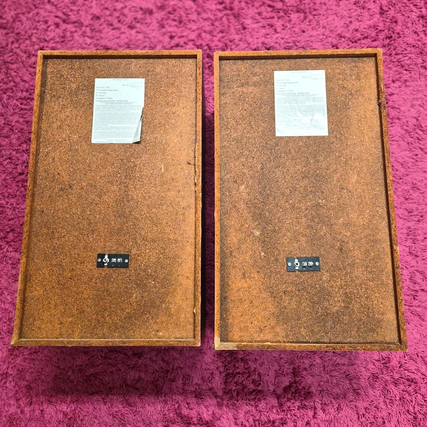 Vintage Verit Industries Hi Fi Speakers Model 1030 Tested 8 Ohm 25W 10″ Woofer