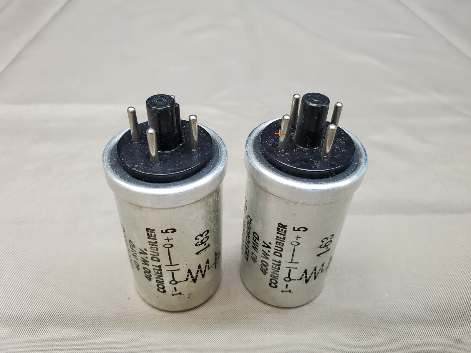 2 NOS Vintage Cornell Dubilier Can Capacitor 40 MFD 400 WV #CE51 C400Q