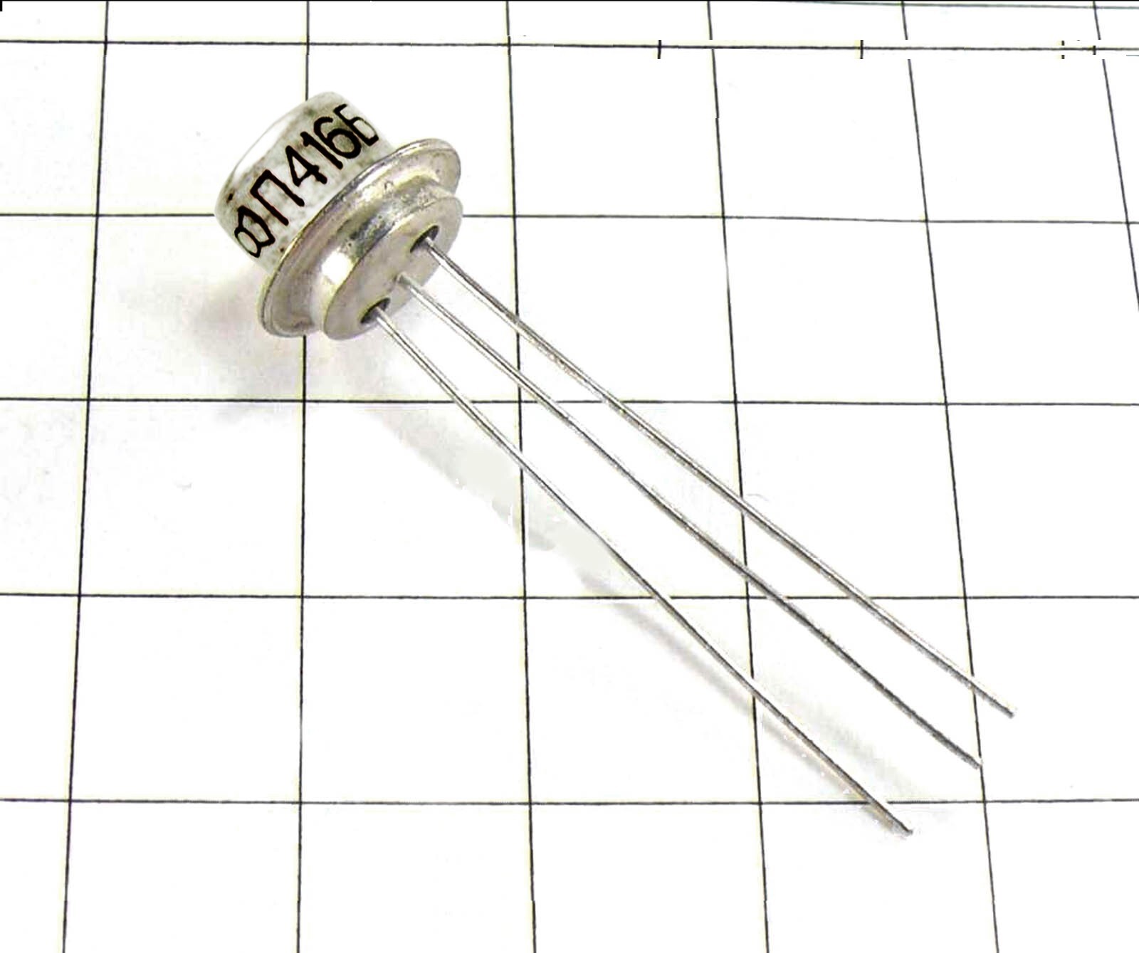 50pcs Germanium Transistors PNP P416B (2SA279 2N384) – Tone Bender Fuzz – USSR