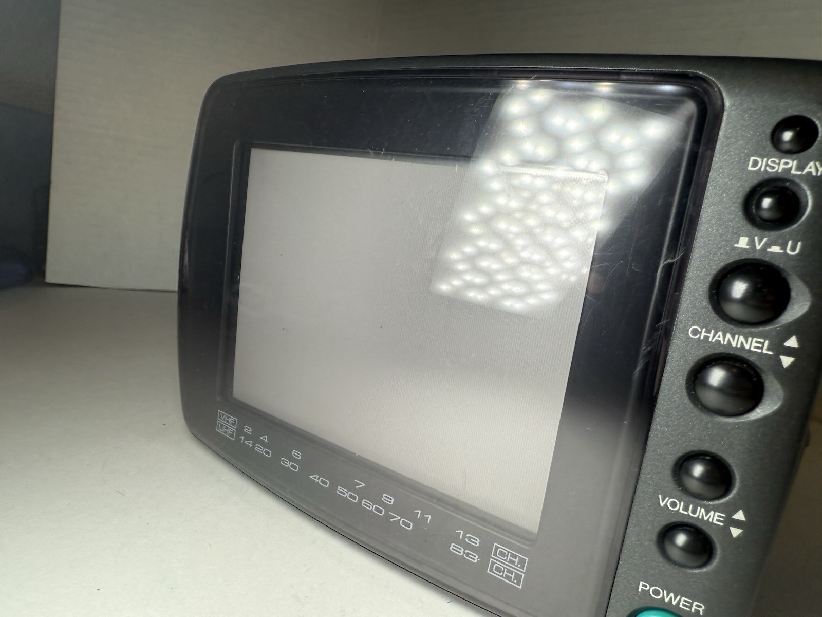 Magnavox RD0510 C102 5 Inch Color TV/Monitor Retro Tested Working Read Descript