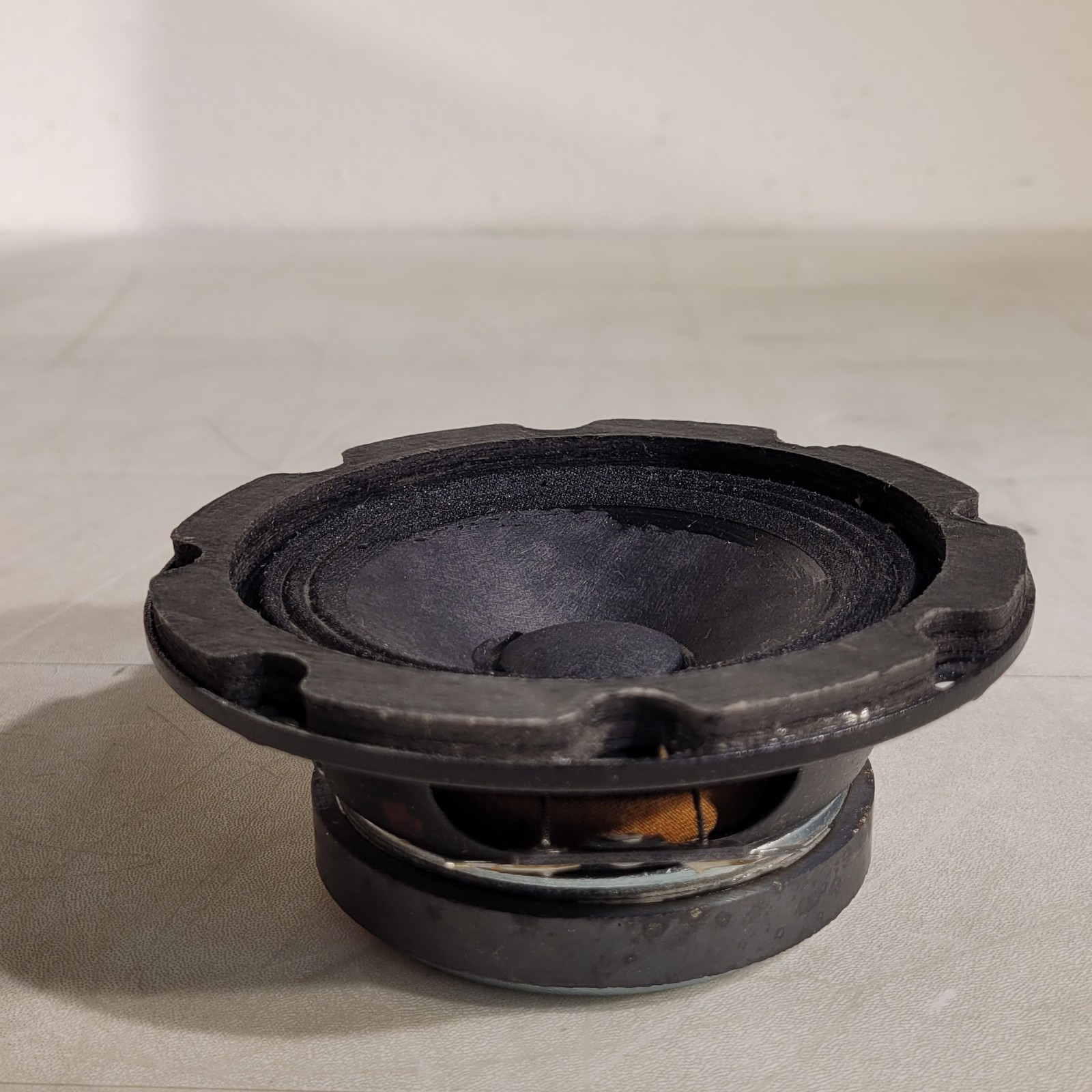 Atlas Soundolier FC104 Full Range Loudspeaker 4″ I Ceiling Speaker 8ohms 10watts