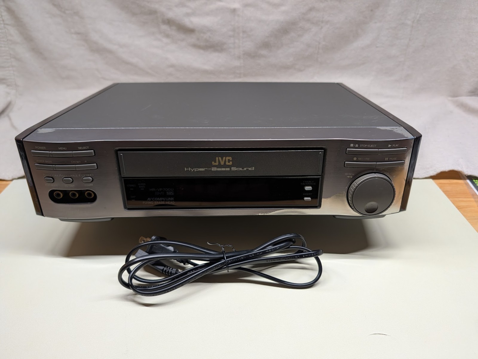 JVC VCR HR-VP770U – TESTED Works Great – Good condition