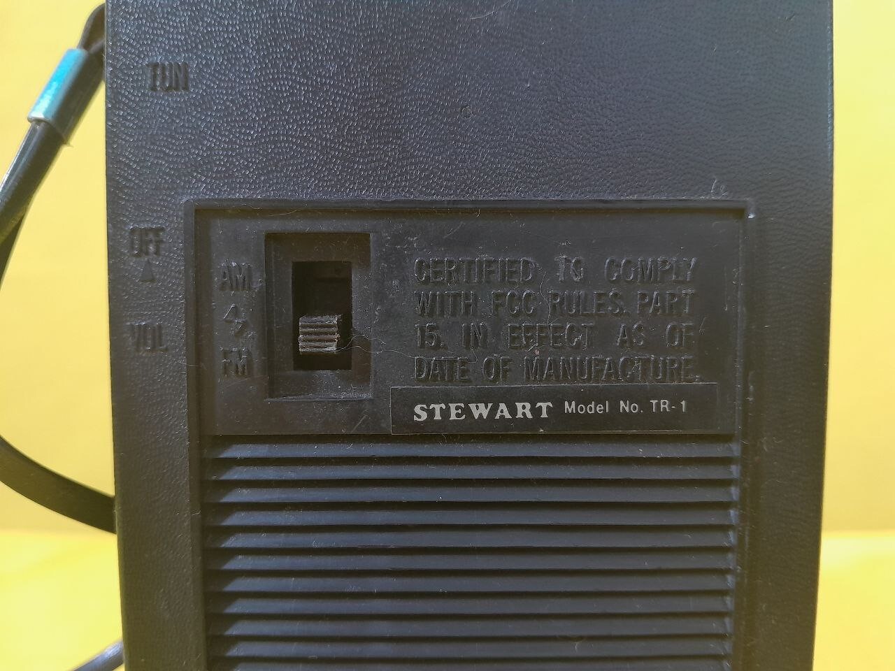 Vintage Stewart AM FM Solid State Portable Radio Model TR-1 Transistor RD6