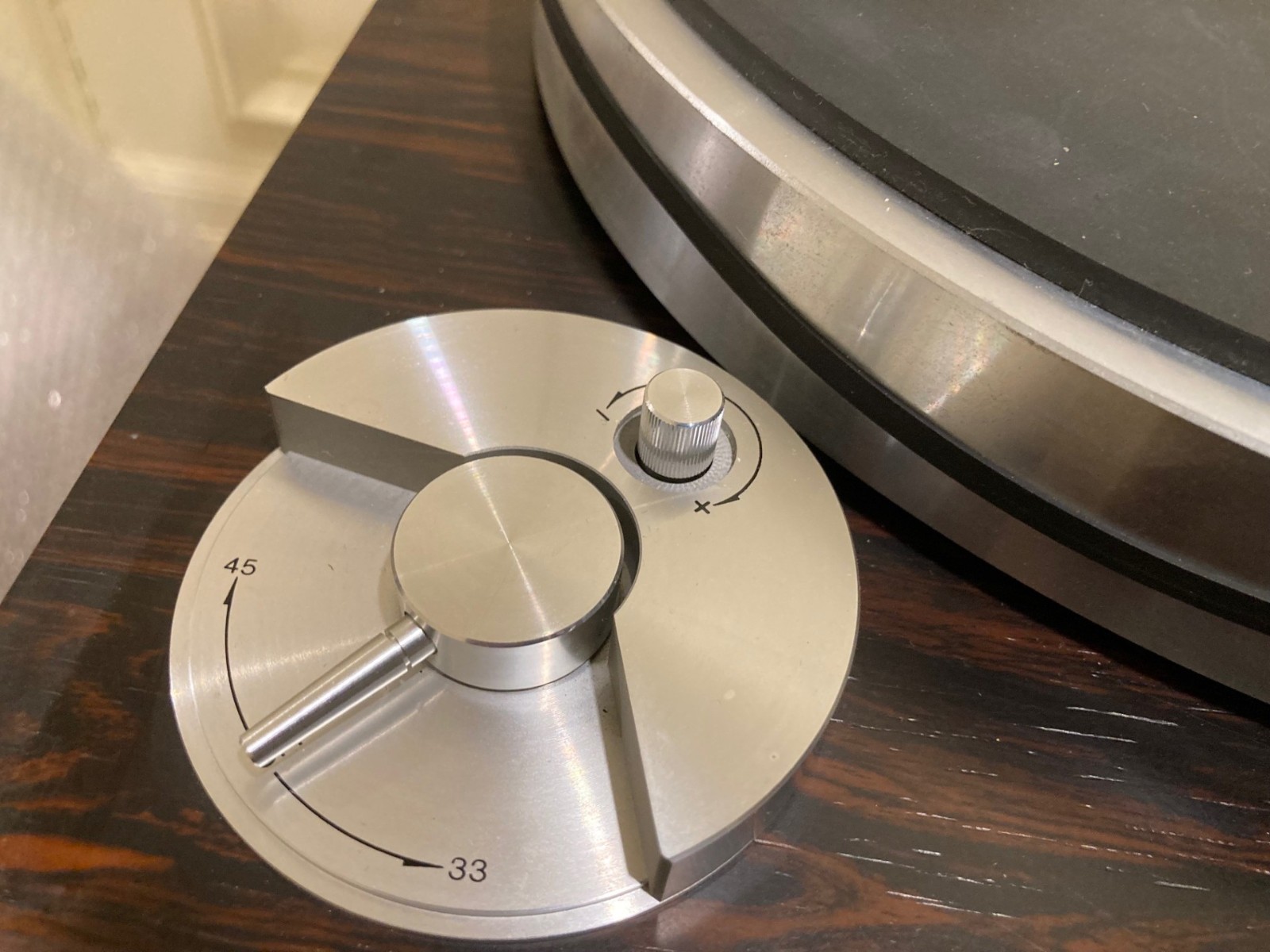 Micro Seiki BL-77 turntable with Fidelity Research tonearm