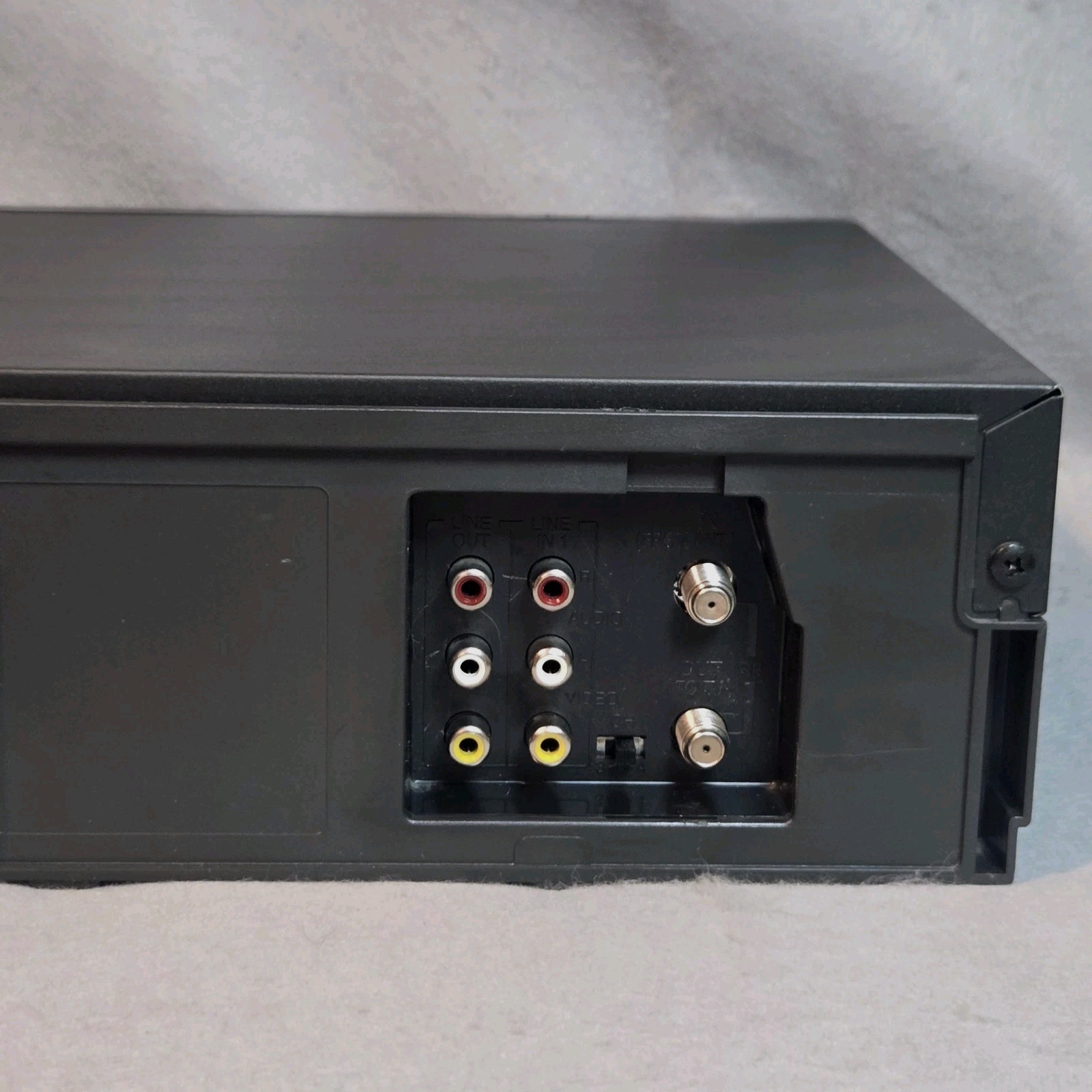 Toshiba W-622 4-Head Hi-Fi VHS VCR Player Recorder Works Great W/Remote & More!