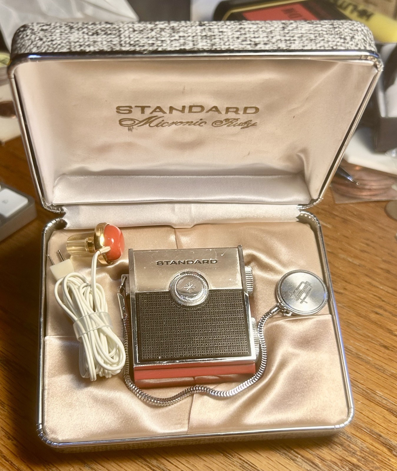 STANDARD Micronic Ruby Red Transistor EIGHT SR-H437 1960s Radio Vintage JAPAN