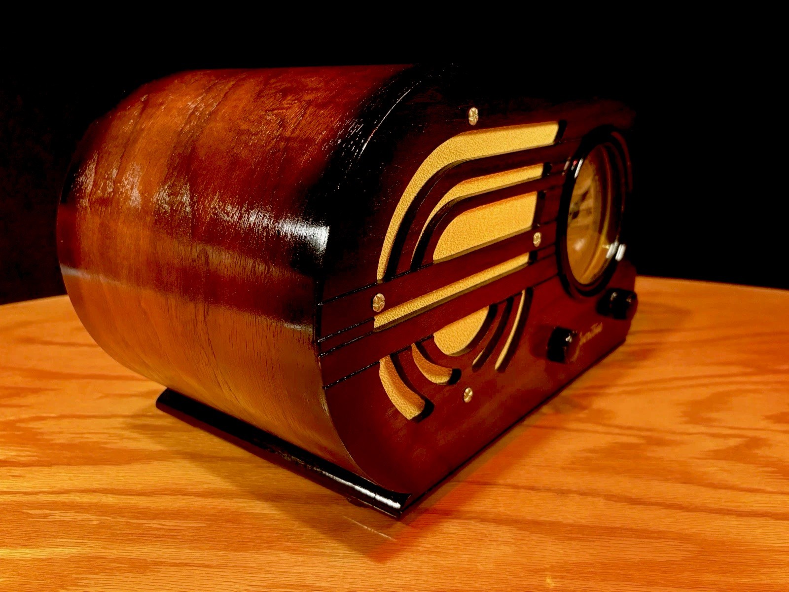 Old Wood Vintage Antique Restored Art Deco Radio Converted to a Bluetooth SPK!