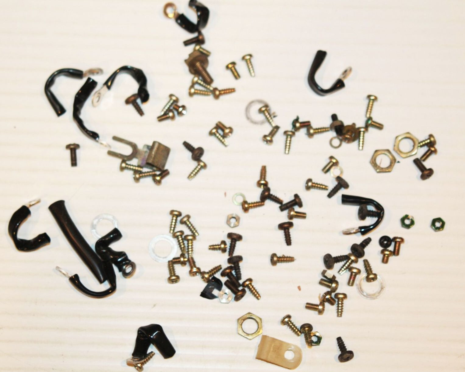 Vintage Realistic STA-80 Receiver Amp – Lot of Genuine OEM Screws Bolts Hardware