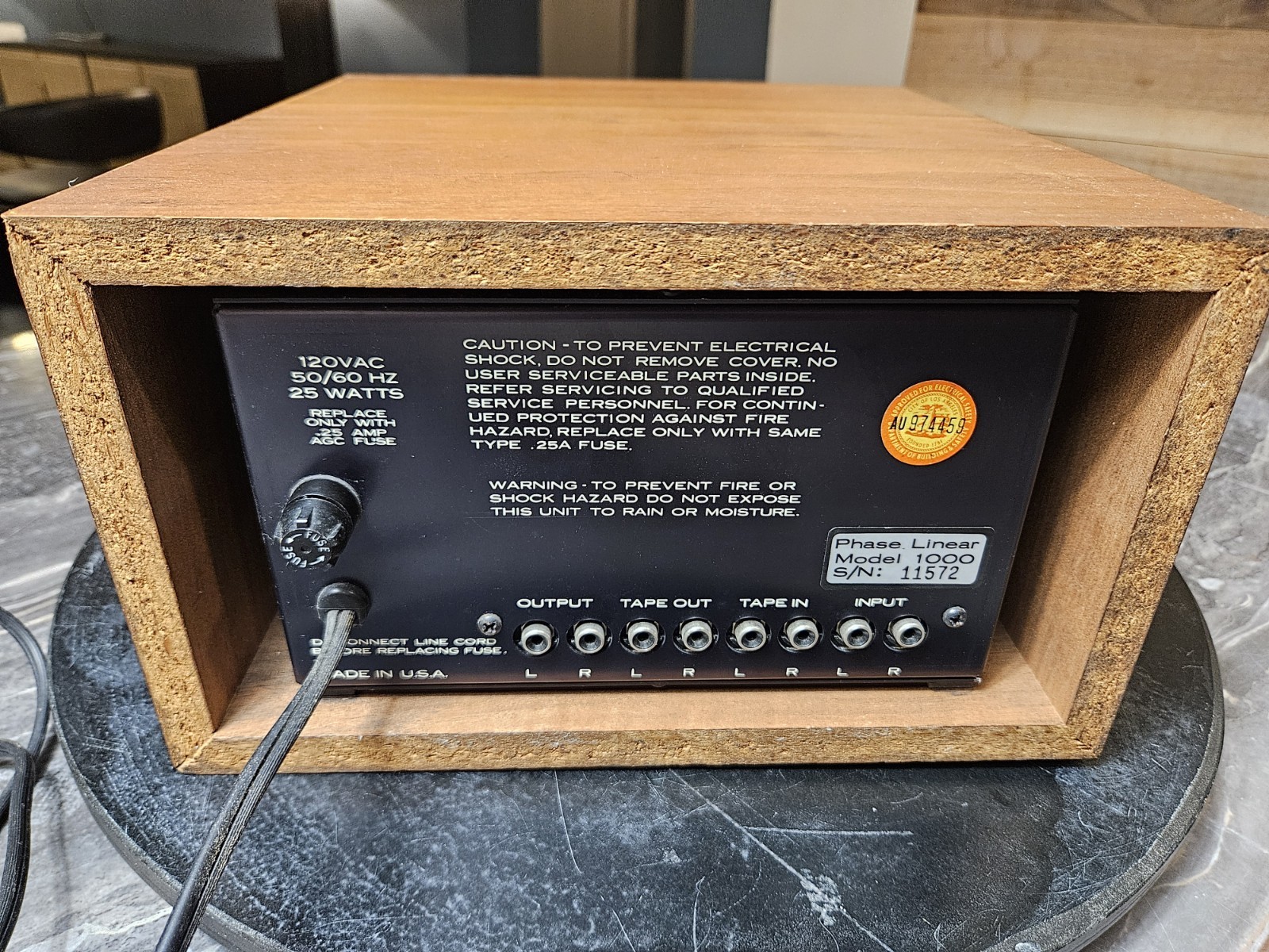 MINT Phase Linear Model 1000 Autocorrelator Noise Reduction – w/ Walnut Cabinet