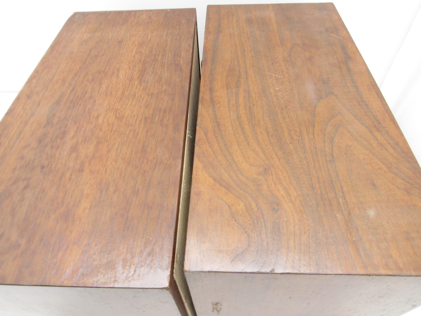PAIR Acoustic Research AR-4x ORIGINAL EMPTY WOOD CABINETS