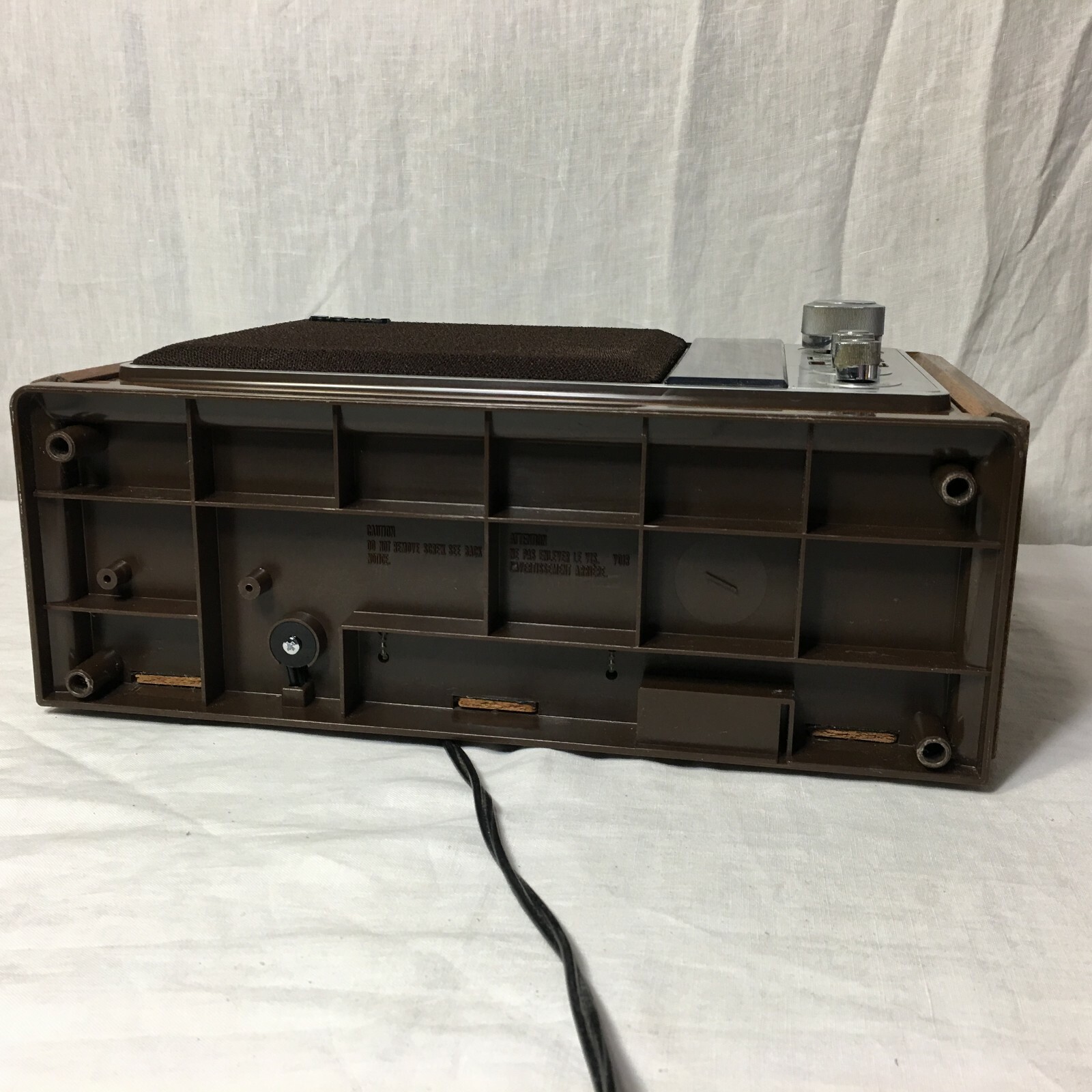 Sony Table Radio AM FM ICF 9740W Woodgrain 2 Bands Vintage Works