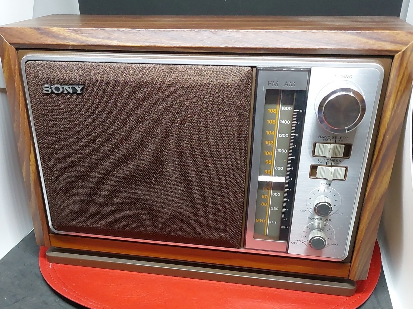 Sony FM/AM Receiver ICF-9740W