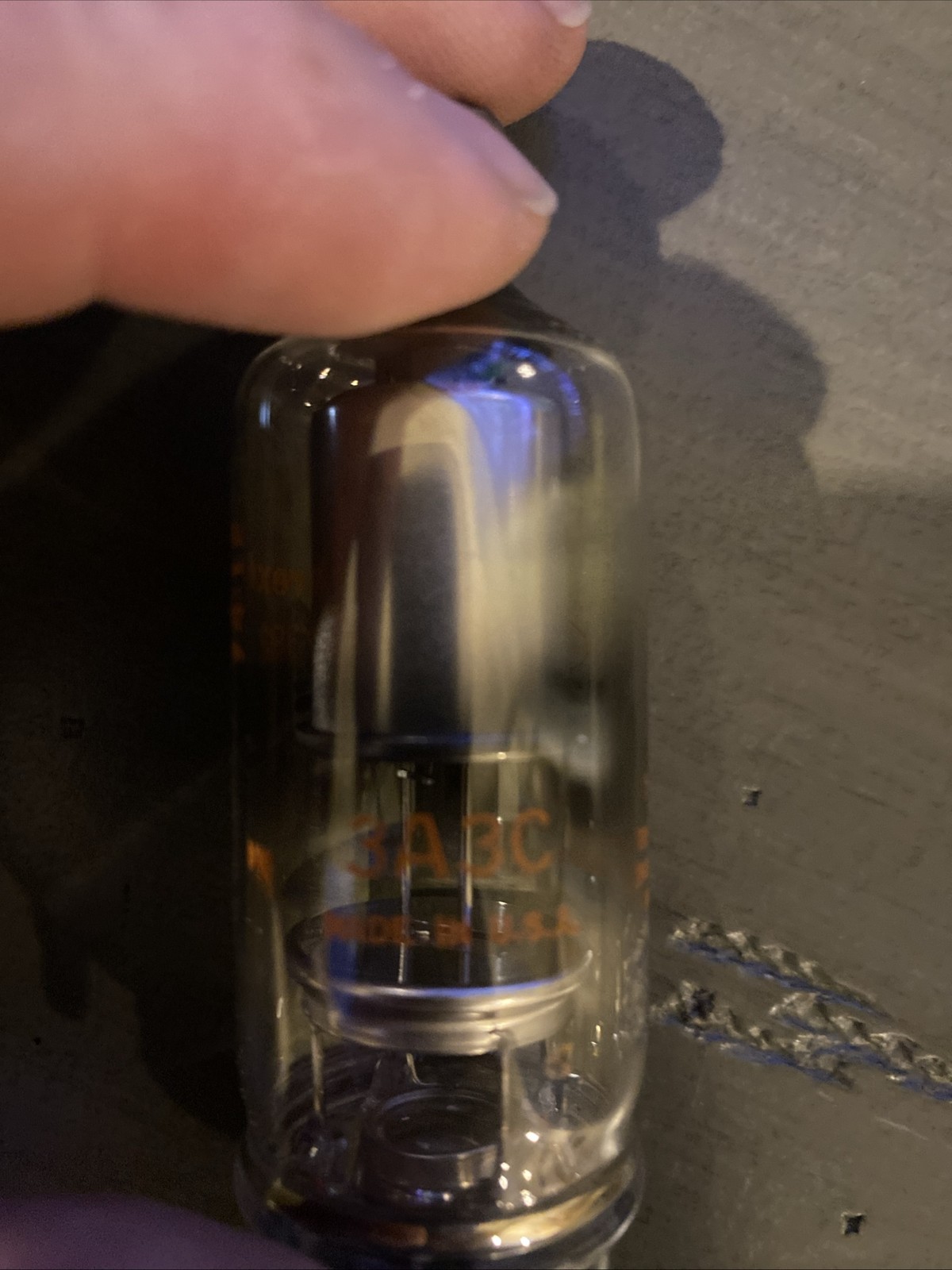 2 Vintage Amperex Tubes – 3aw3/382 And 6BK4C 6EL4A