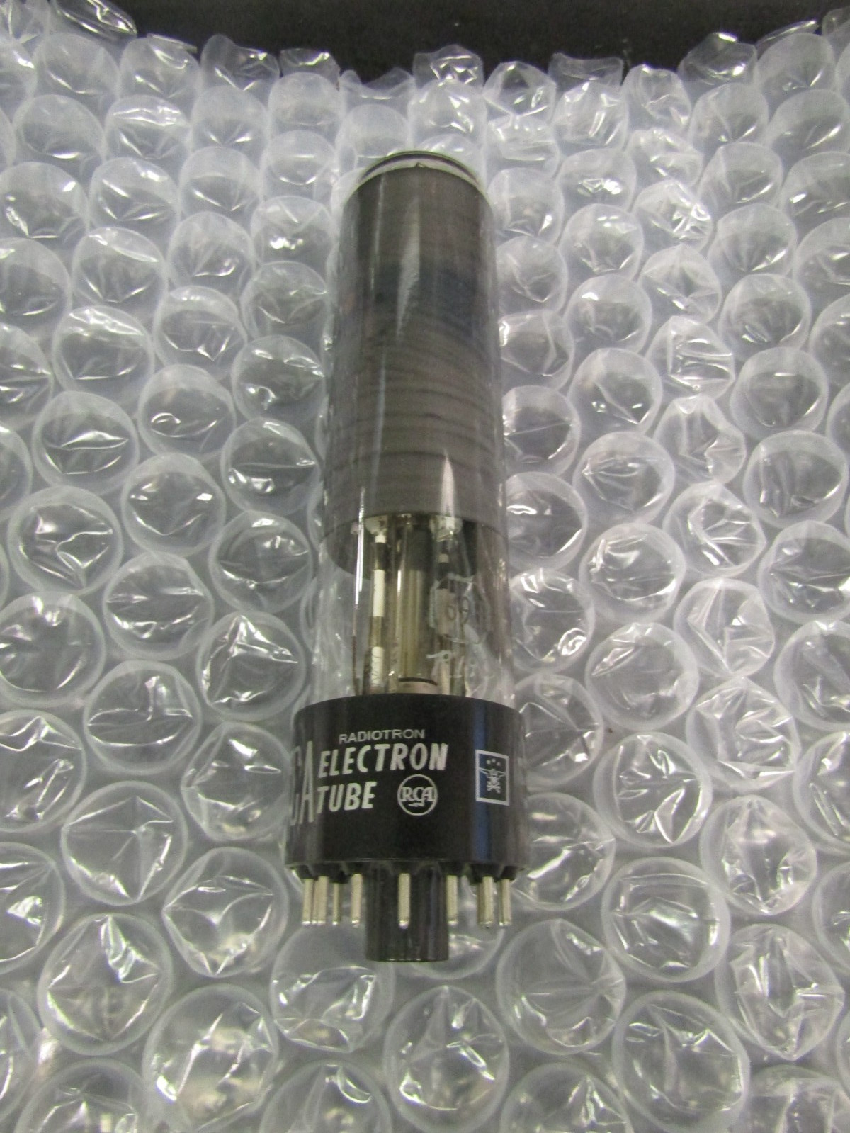 RCA ELECTRON TUBE 1698