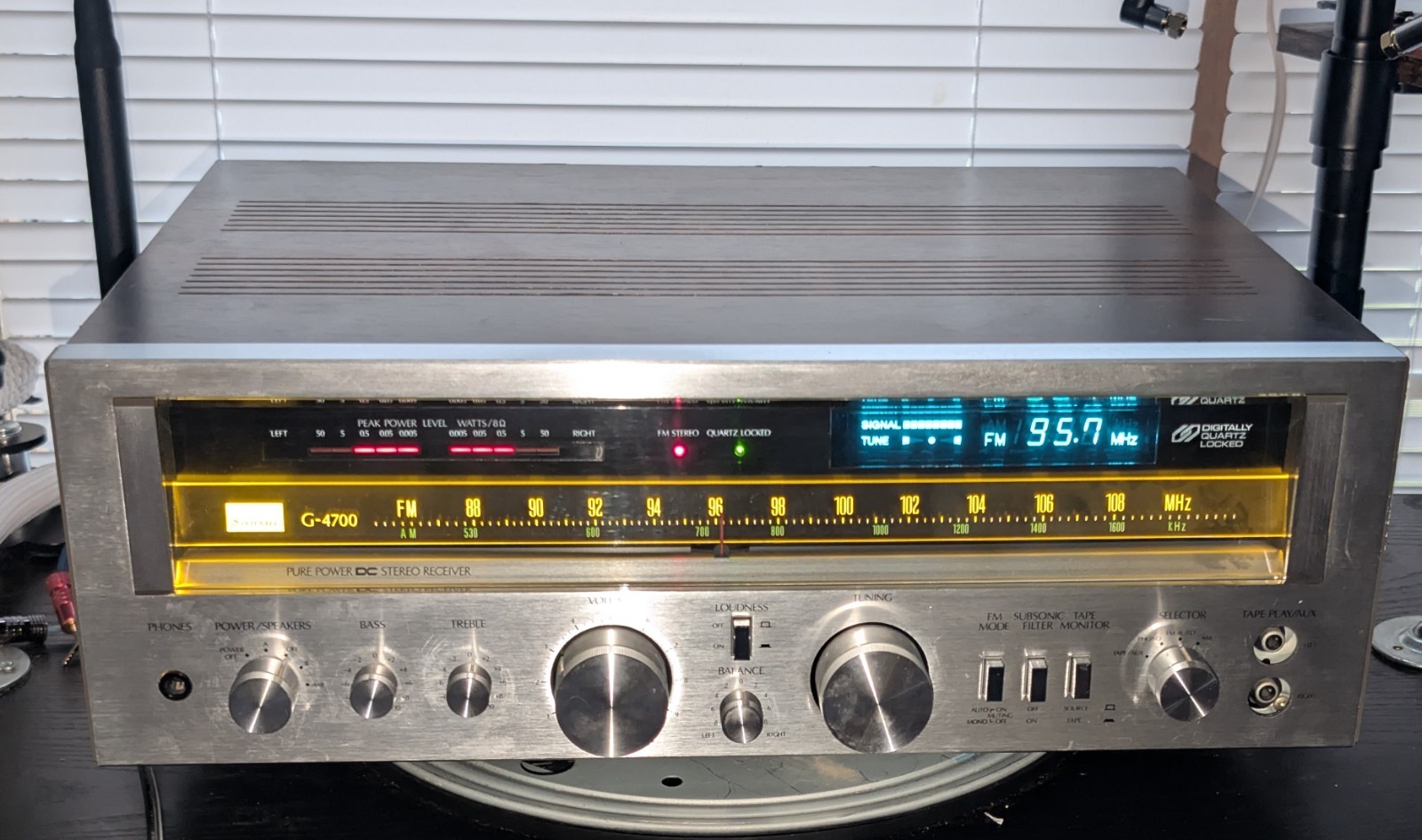Sansui G-4700 AMFM Pure Power DC Stereo Receiver 50WPC Perfect Working Condition