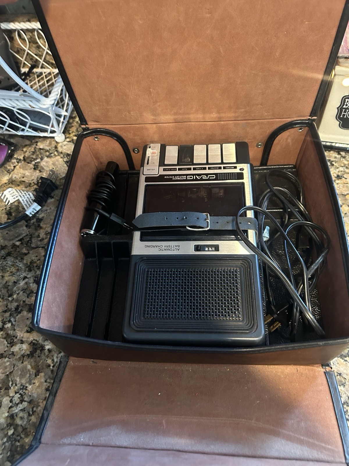 Vintage Craig Cassette Tape Recorder Player W Microphone & Case Tested VIDEO